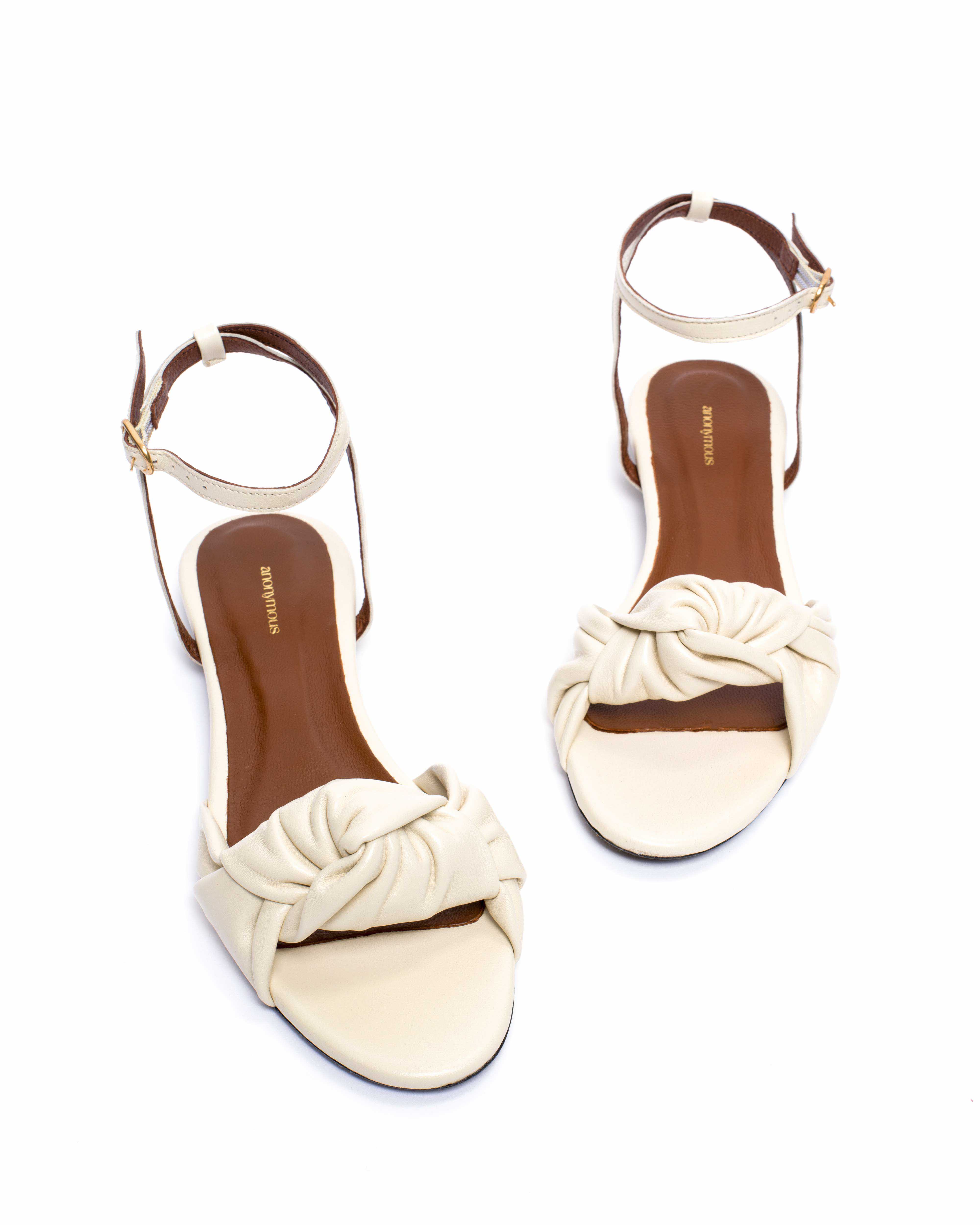Aliza 10 Shiny lamb White sand