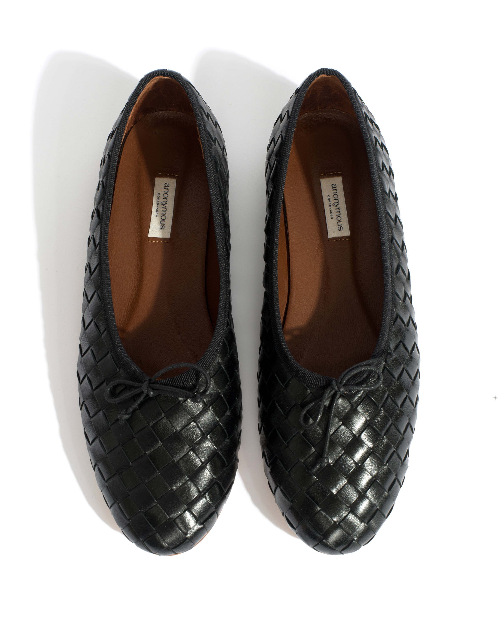 Sacha interlace Shiny lamb Black - Anonymous Copenhagen Shoes