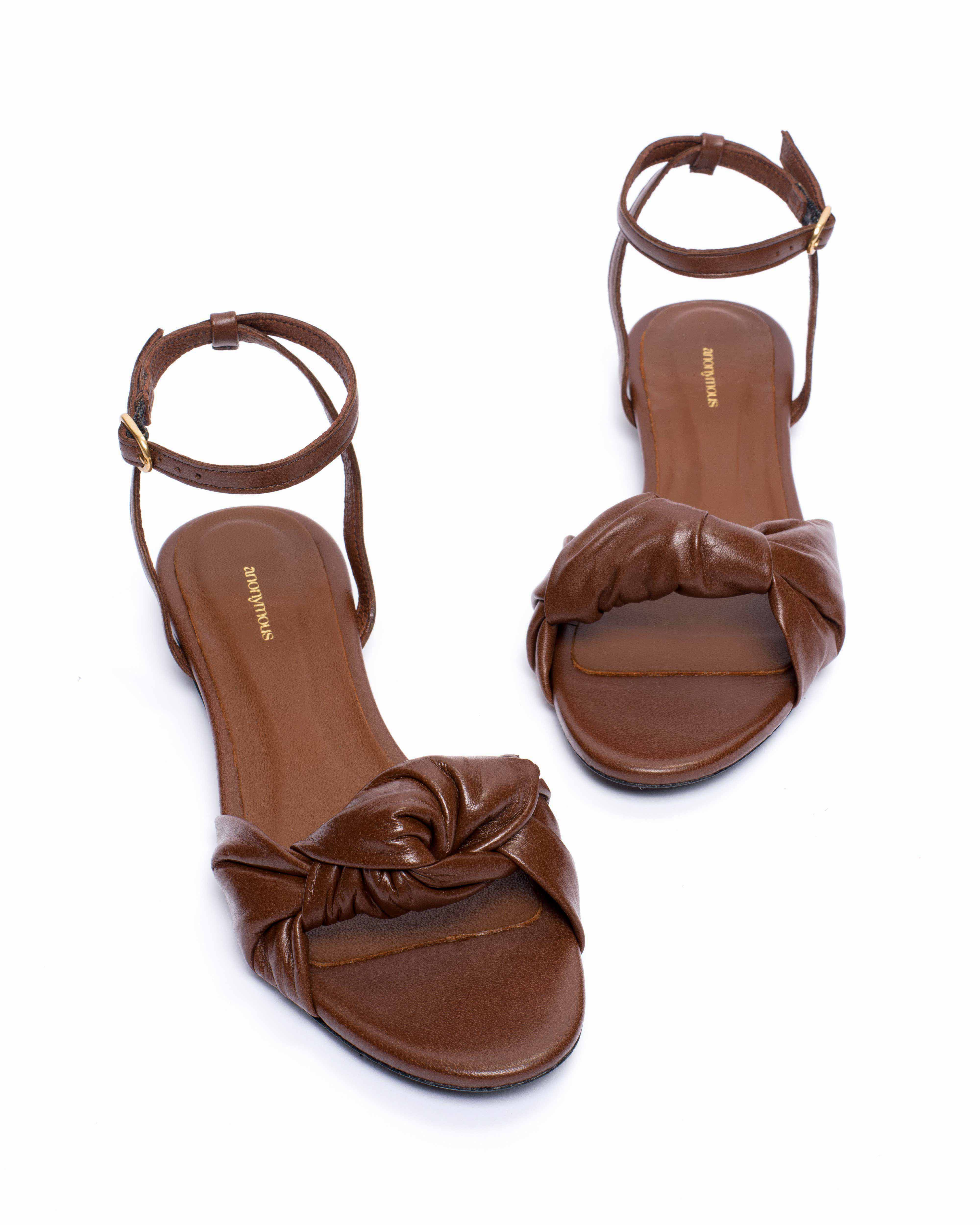 Aliza 10 Shiny lamb Chocolate