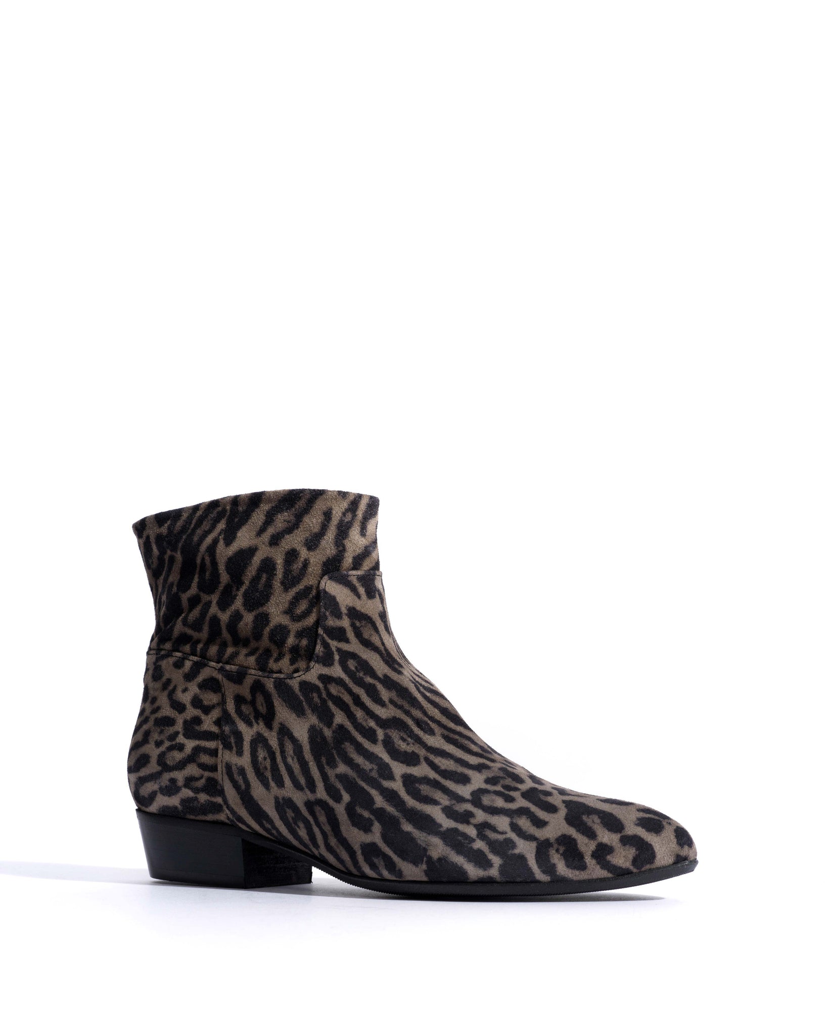 Morie 20 Calf suede print Snow leopard -