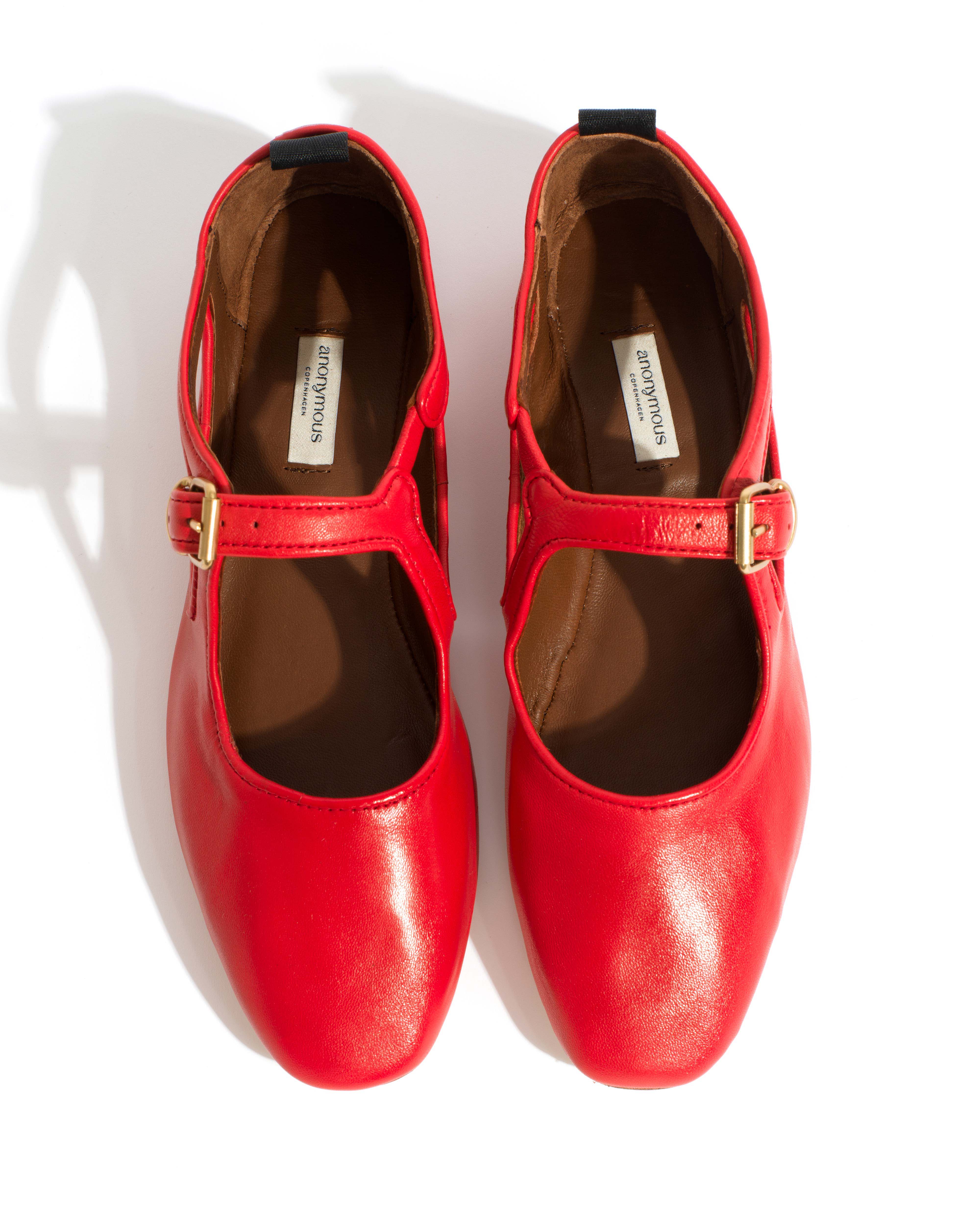 Praise Silky lamb Ruby red