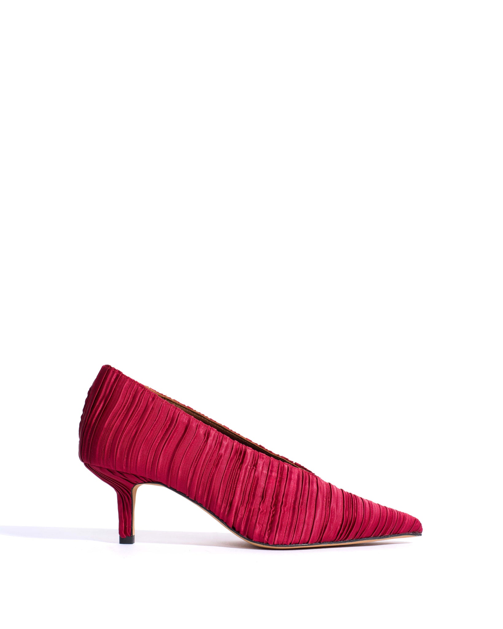 Phia 55 pin Pleated satin Pomegranate - Anonymous Copenhagen Shoes
