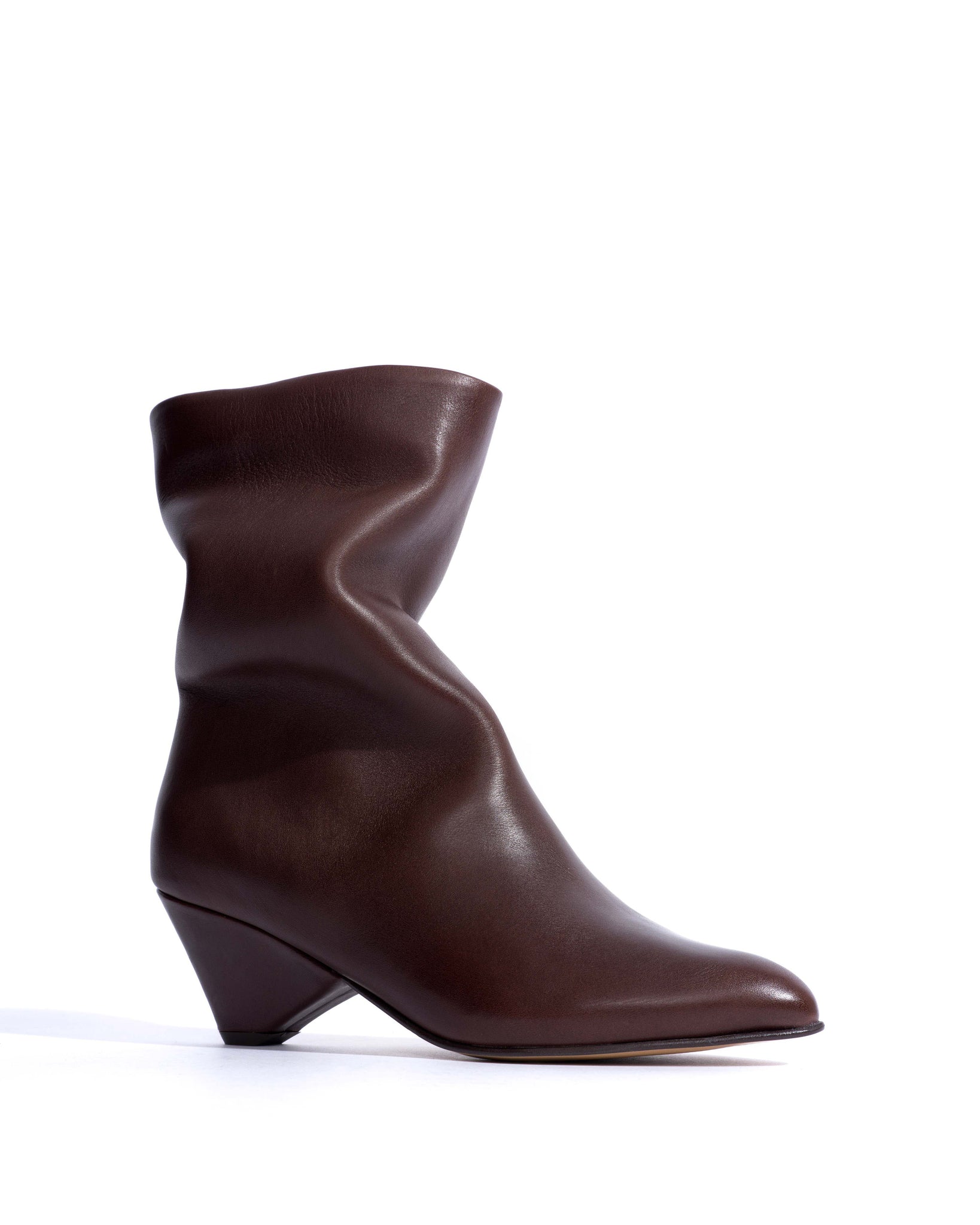 Vully 50 triangle Vegetal soft calf Coffee brown - Anonymous Copenhagen Ankle boots