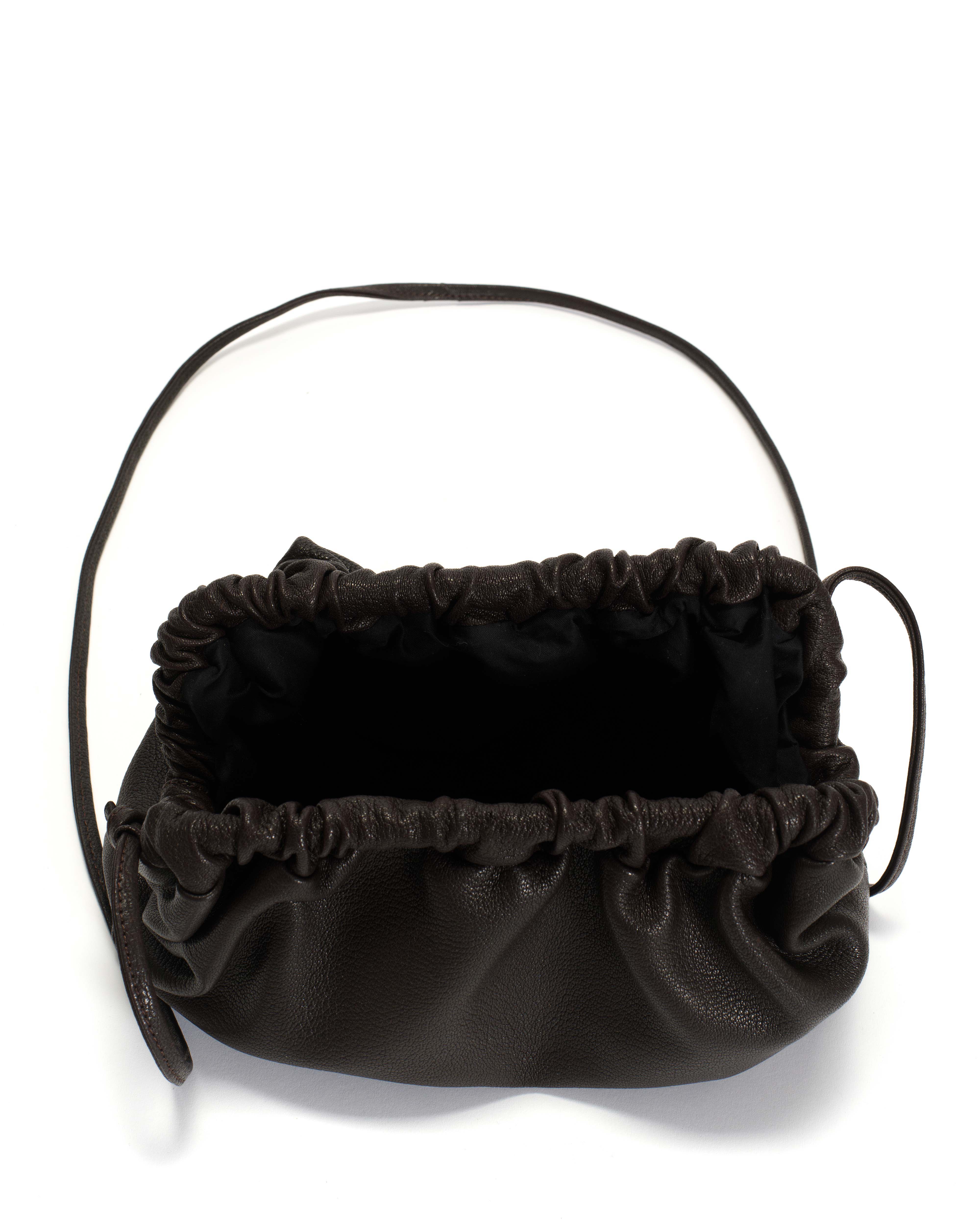 Hally grand cloud bag Grained chevre goat Coffee brown