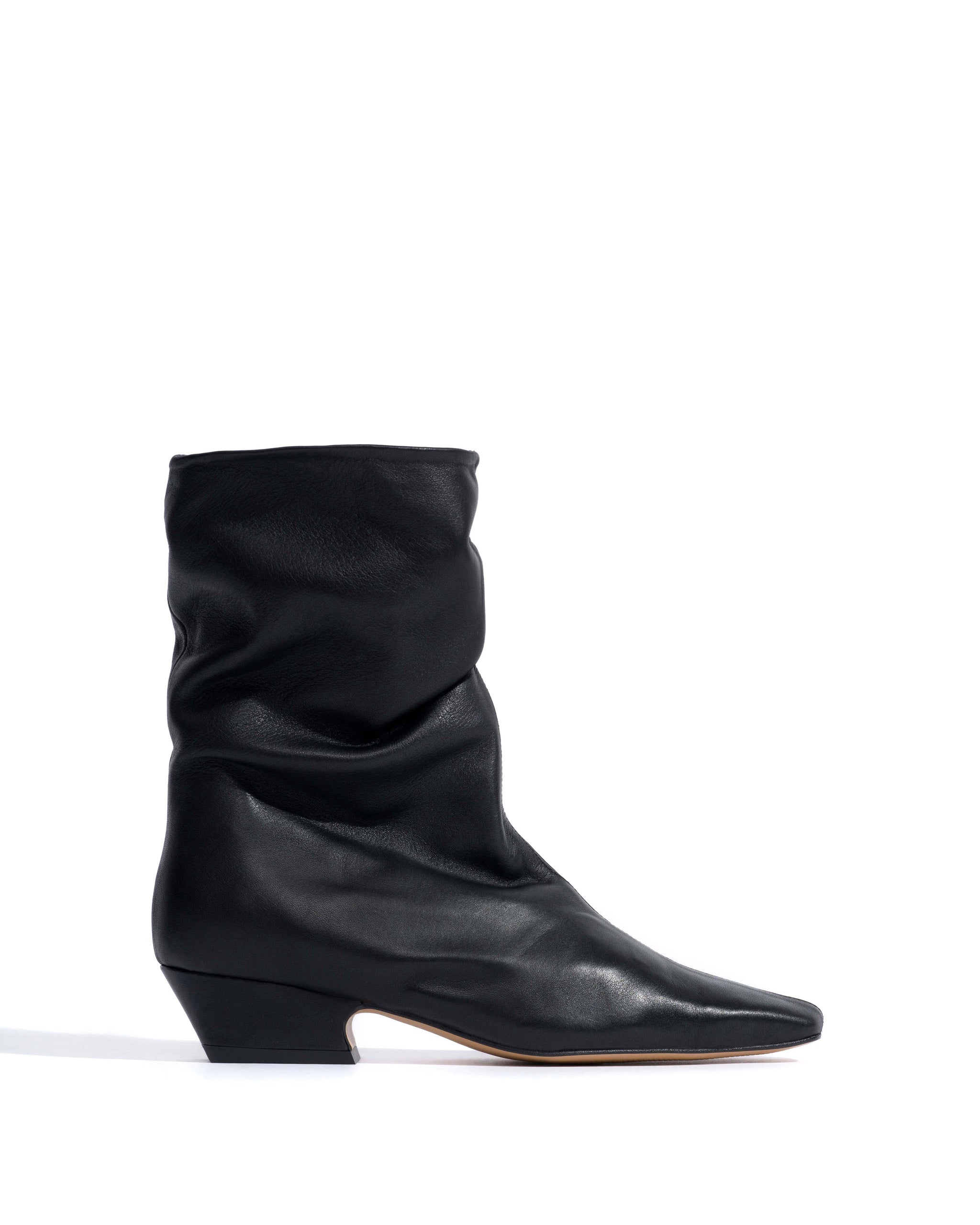 Sloan Shiny lamb Black