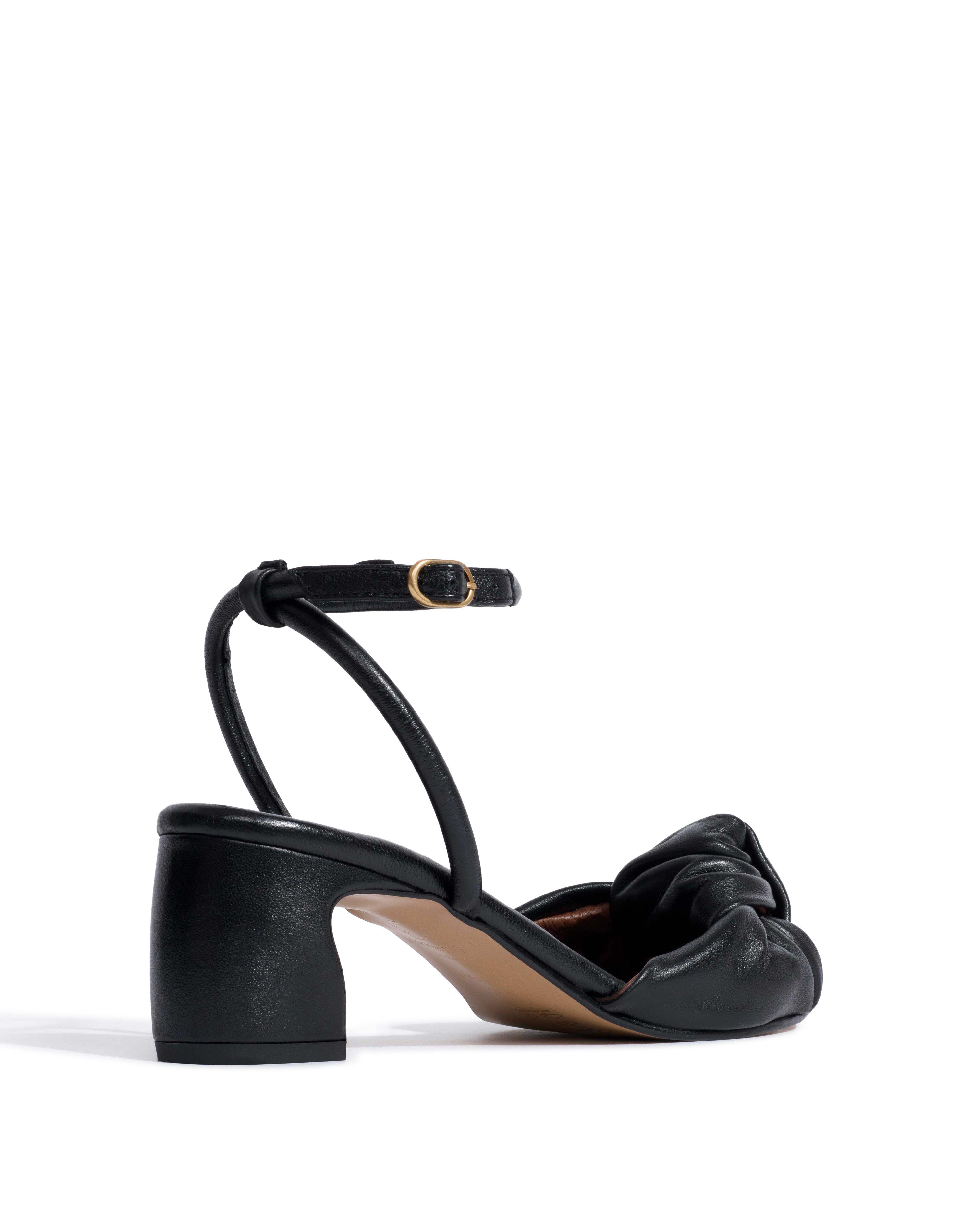 Curvey 50 Shiny lamb Black