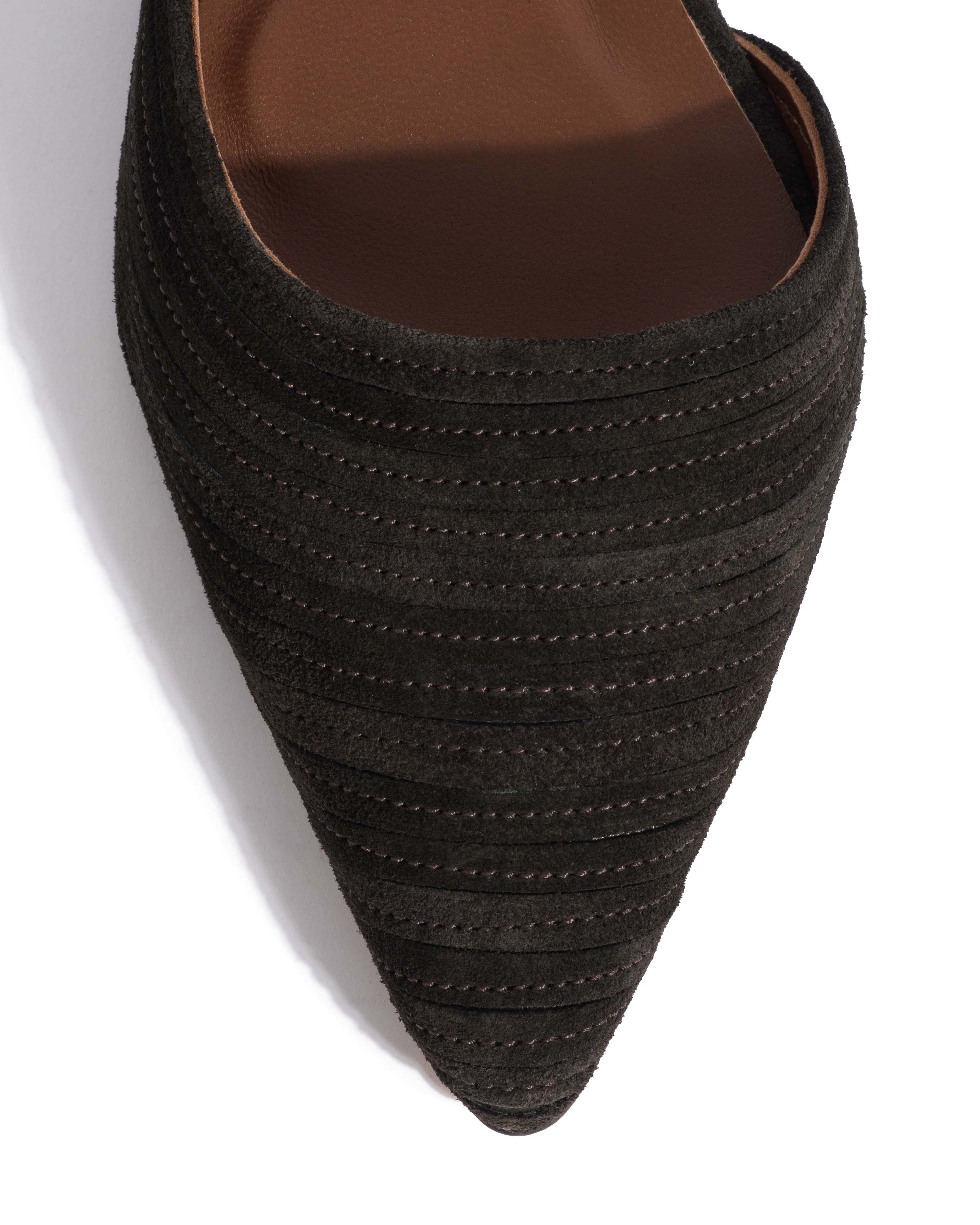 Carla 10 Calf suede Espresso brown