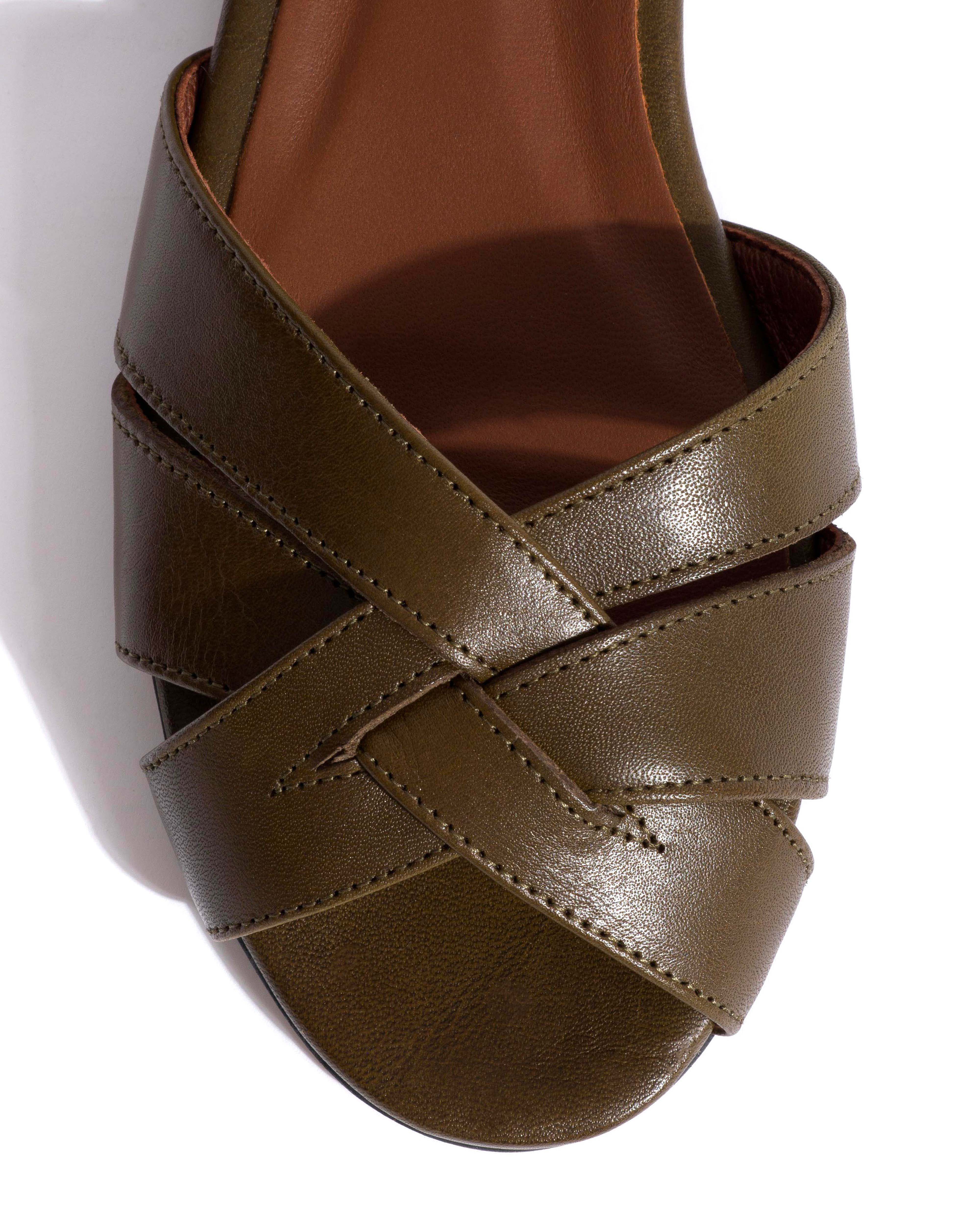 Sanni 20 Vegetal soft calf Forrest green