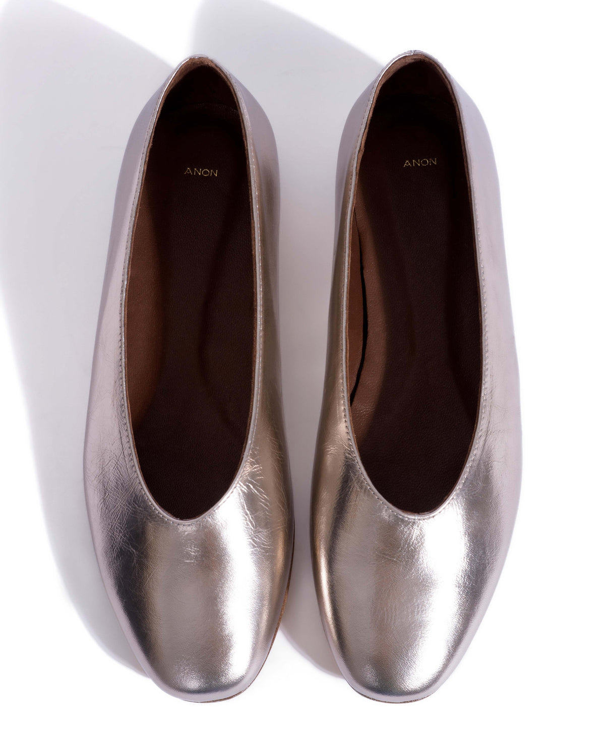 Silja 10 Crinkled metallic lamb Vintage champagne