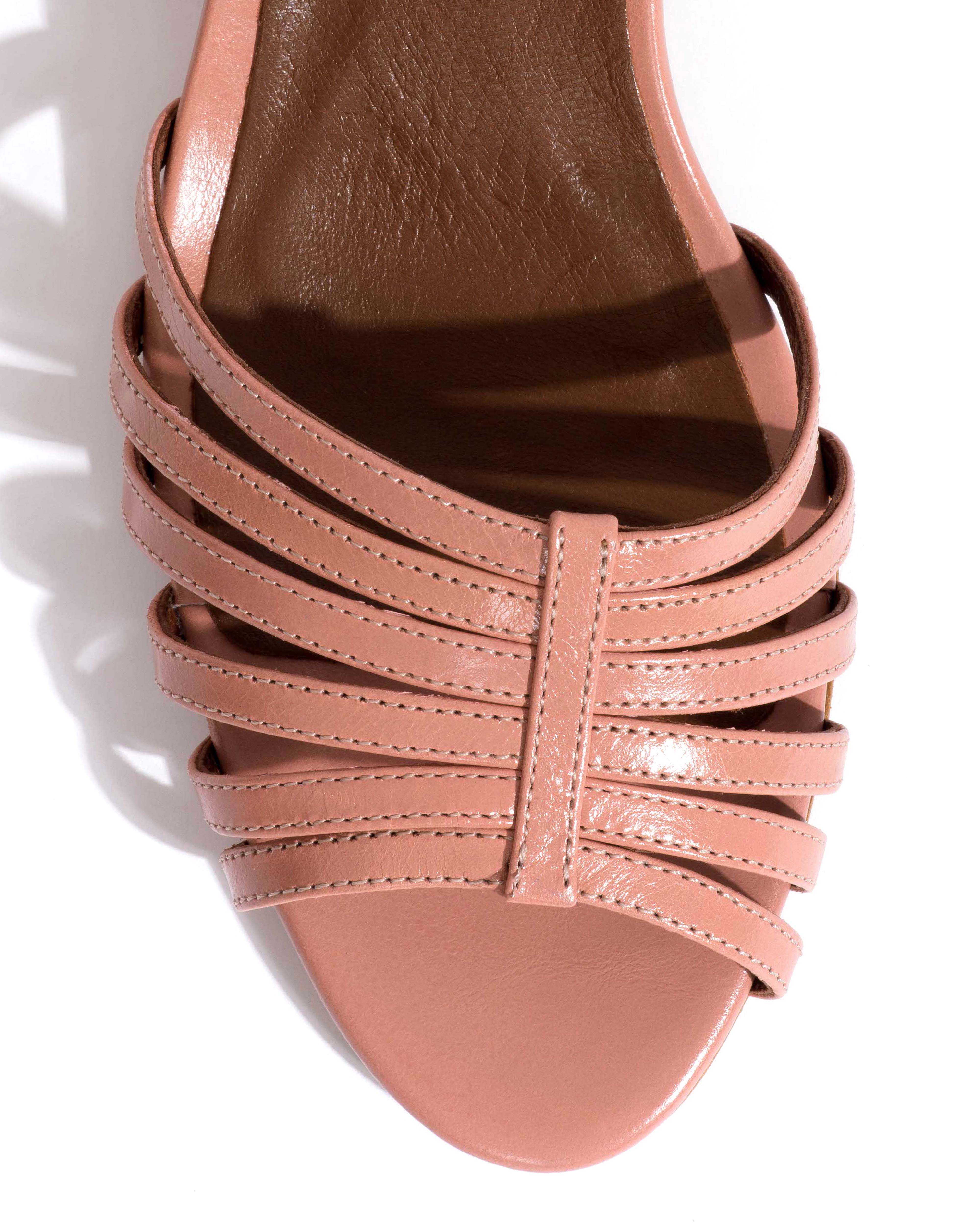 Tangie open Crinkled polished goat Misty coral