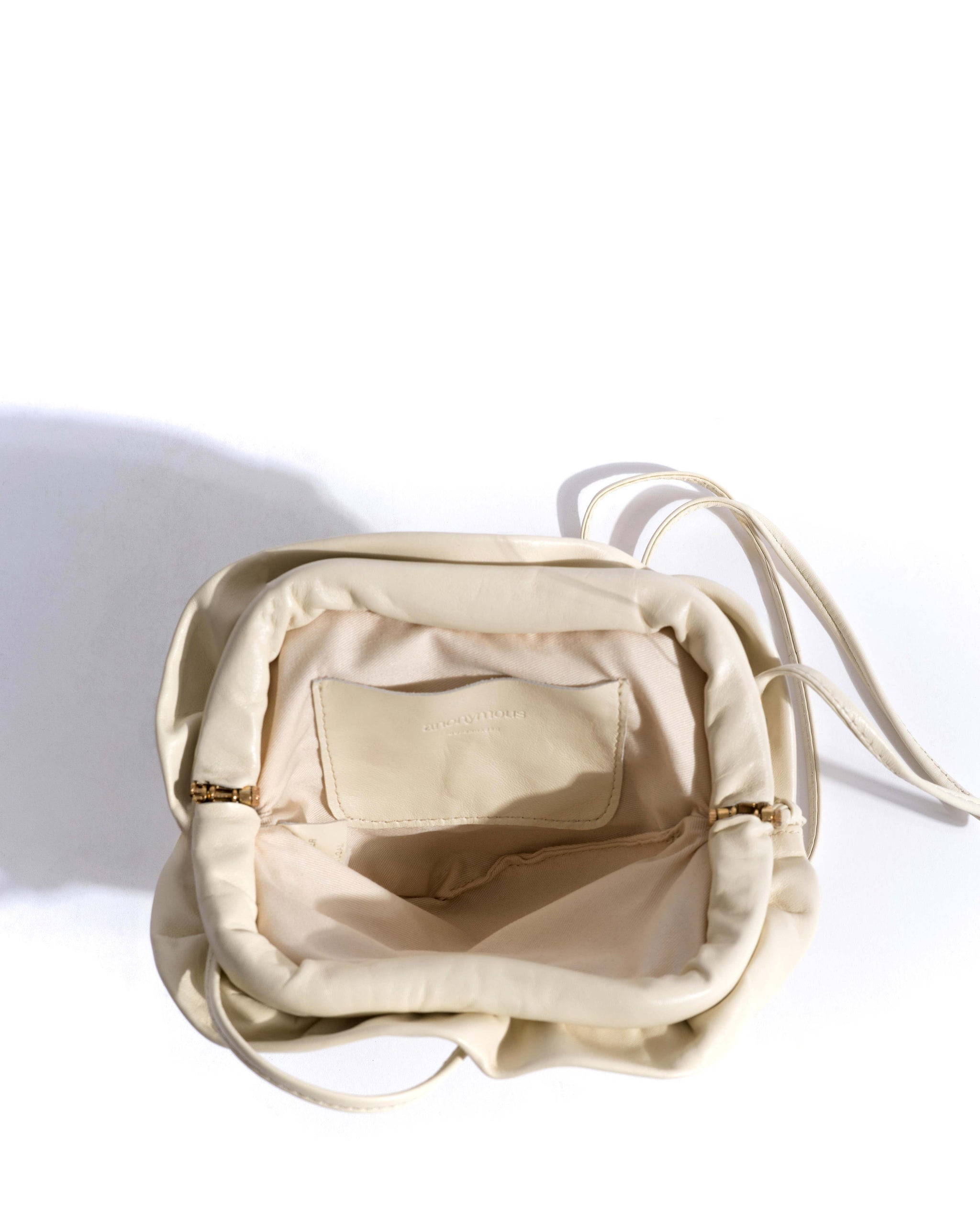 Zally petite heart bag Shiny lamb White sand - Anonymous Copenhagen Bags