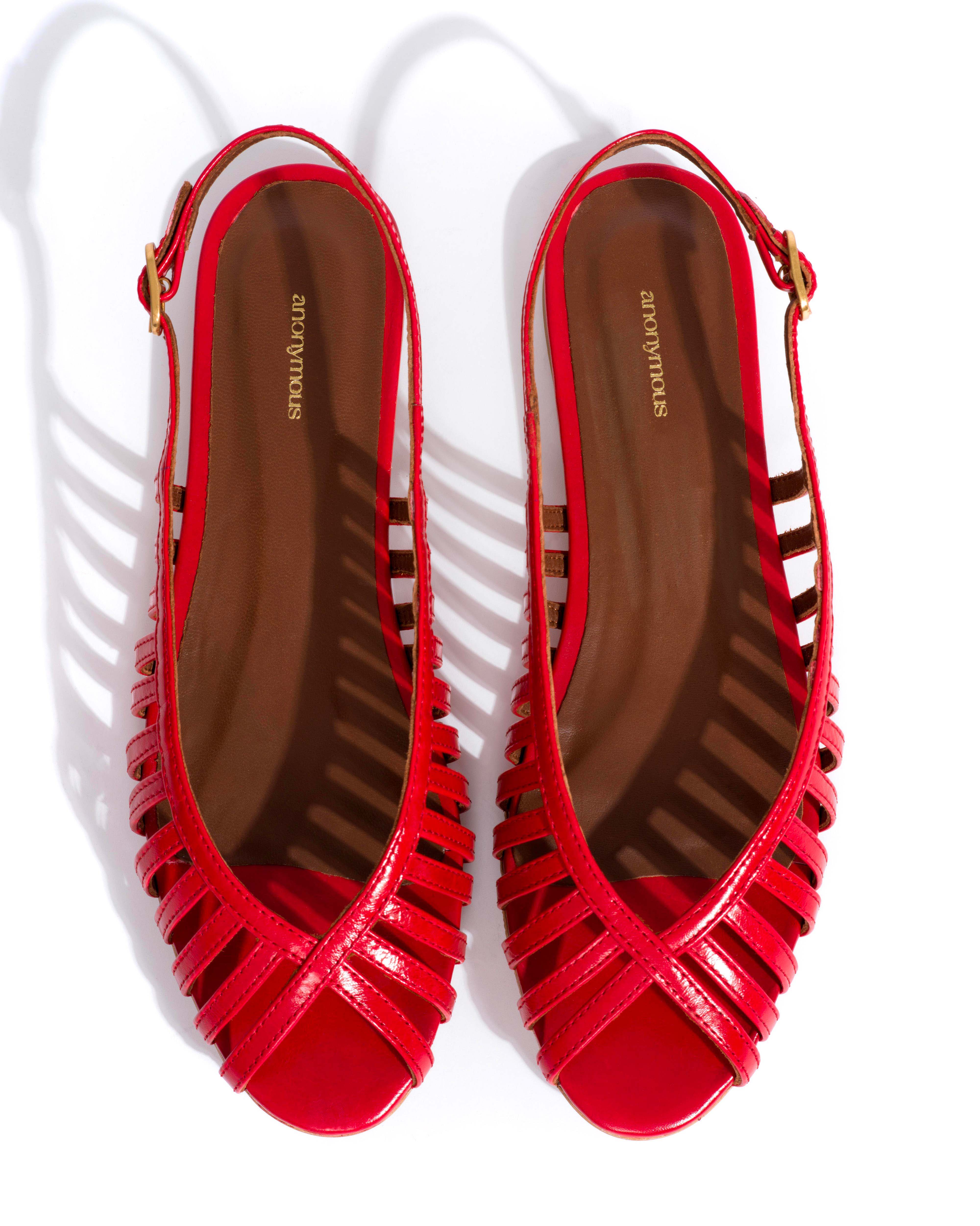 Carminho 10 Crinkled polished goat Scarlet