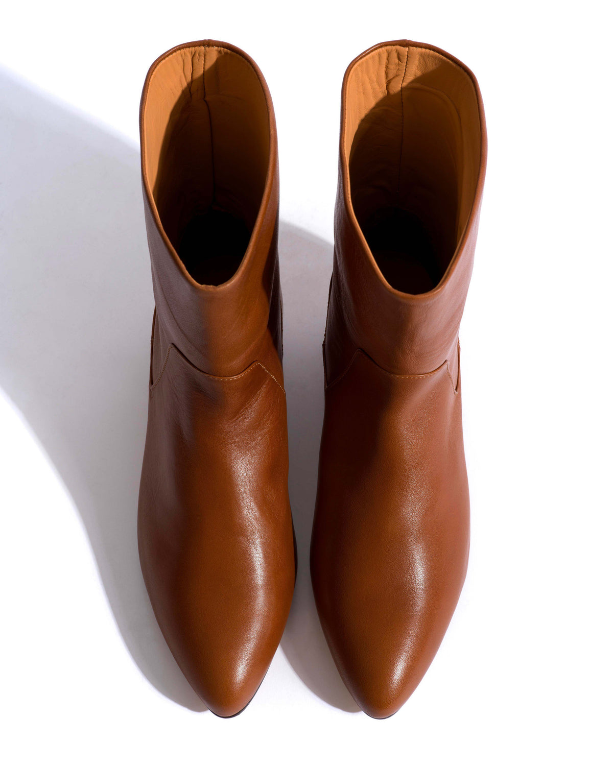 Vanni 20 Vegetal soft calf Cinnamon
