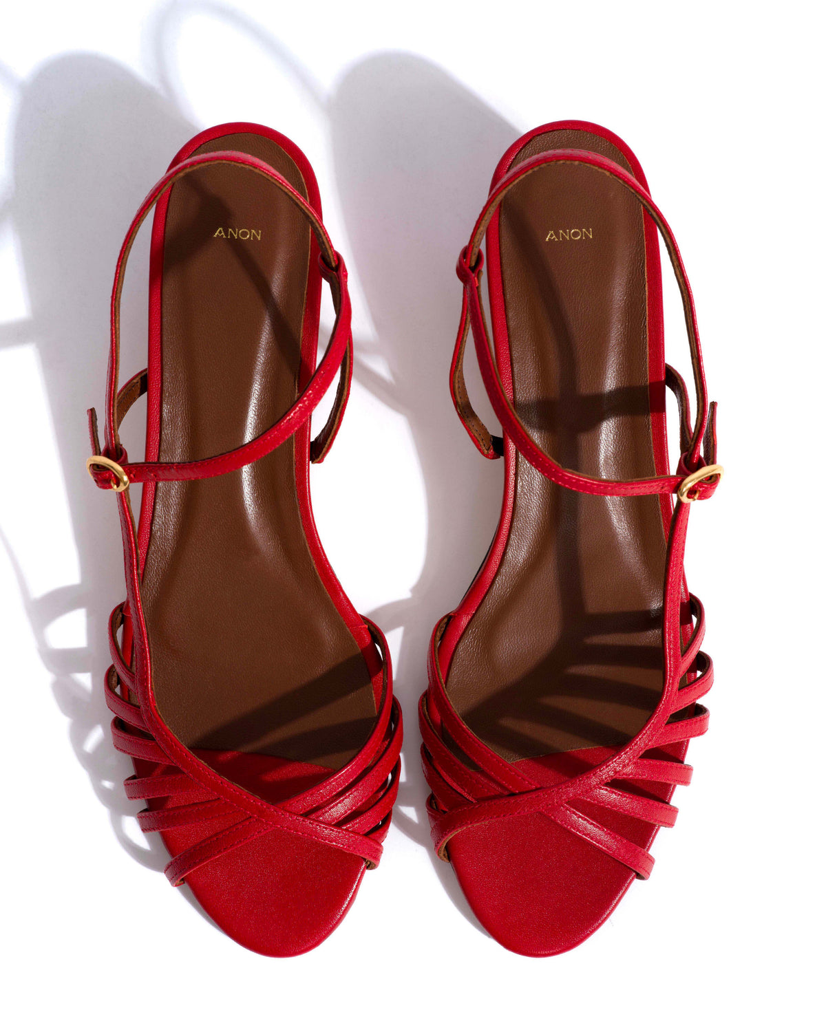 Carlota 40 Shiny lamb Ruby red