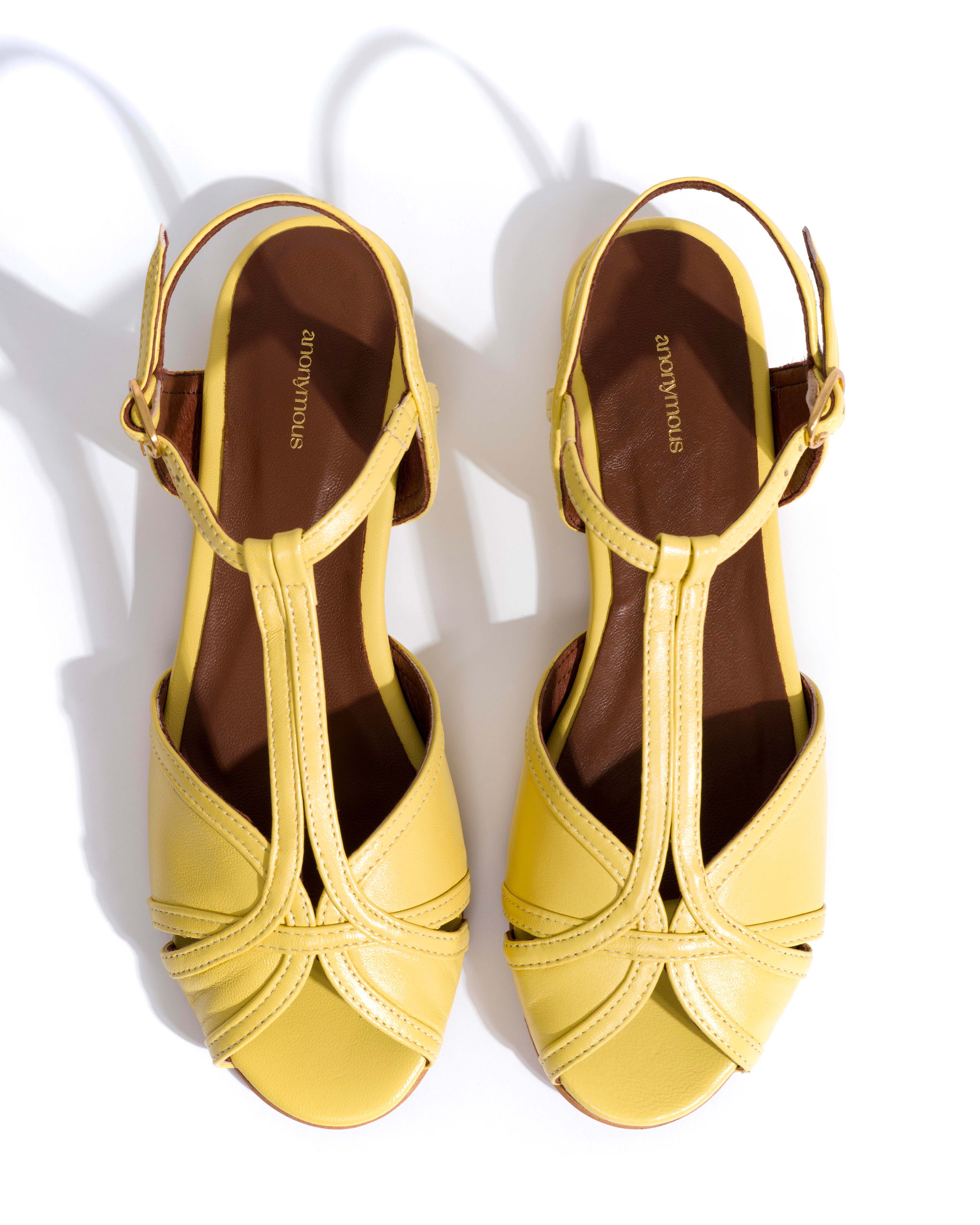 Therese 20 Shiny lamb Pineapple ice