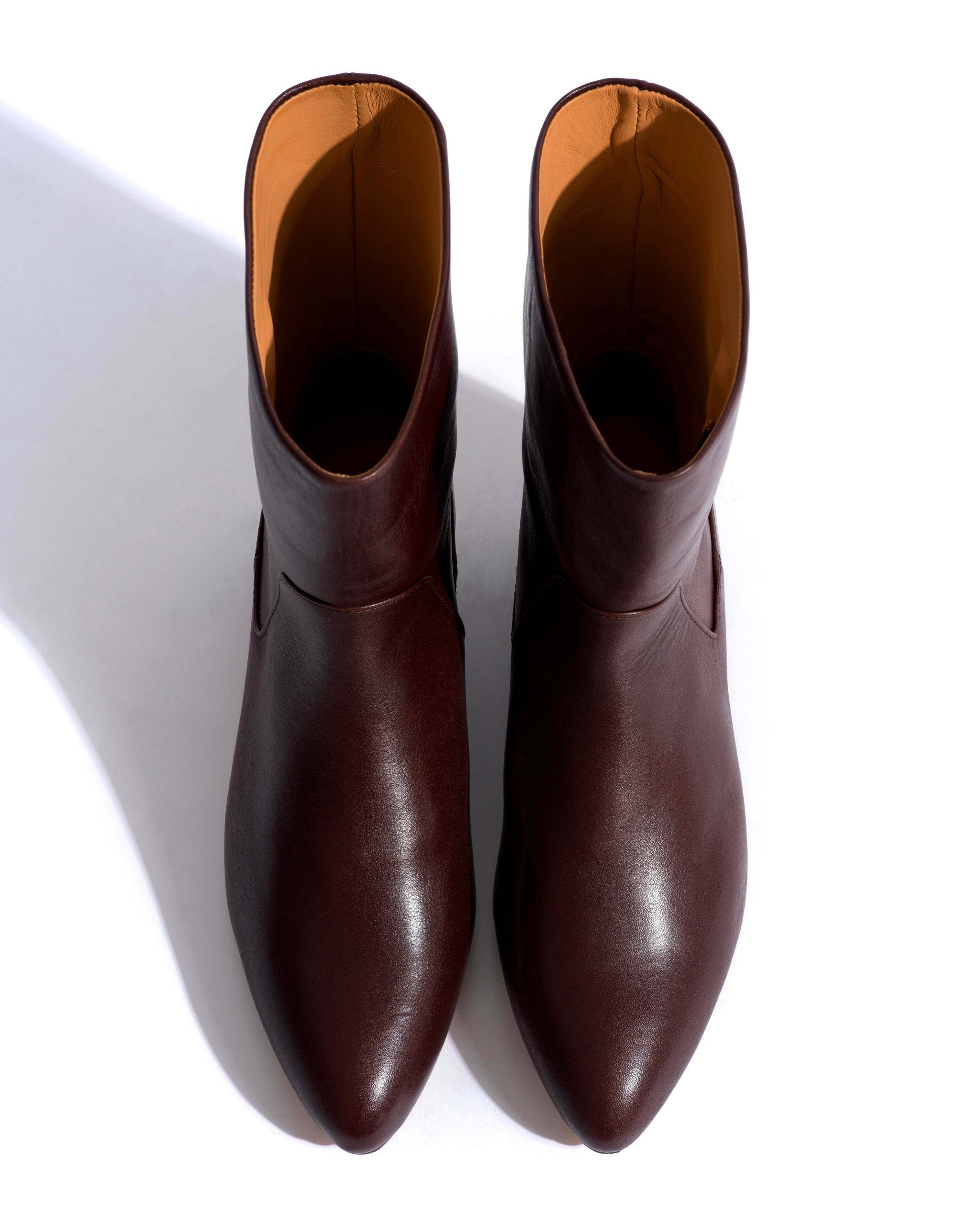 Vanni 20 Vegetal soft calf Coffee brown