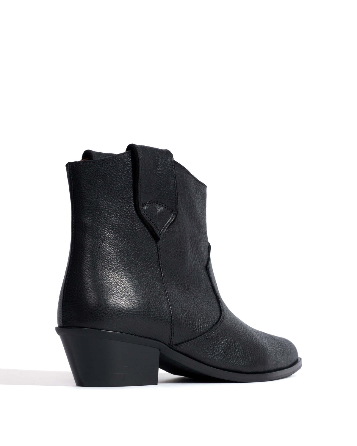 Joanne 35 Natural grain soft calf Black