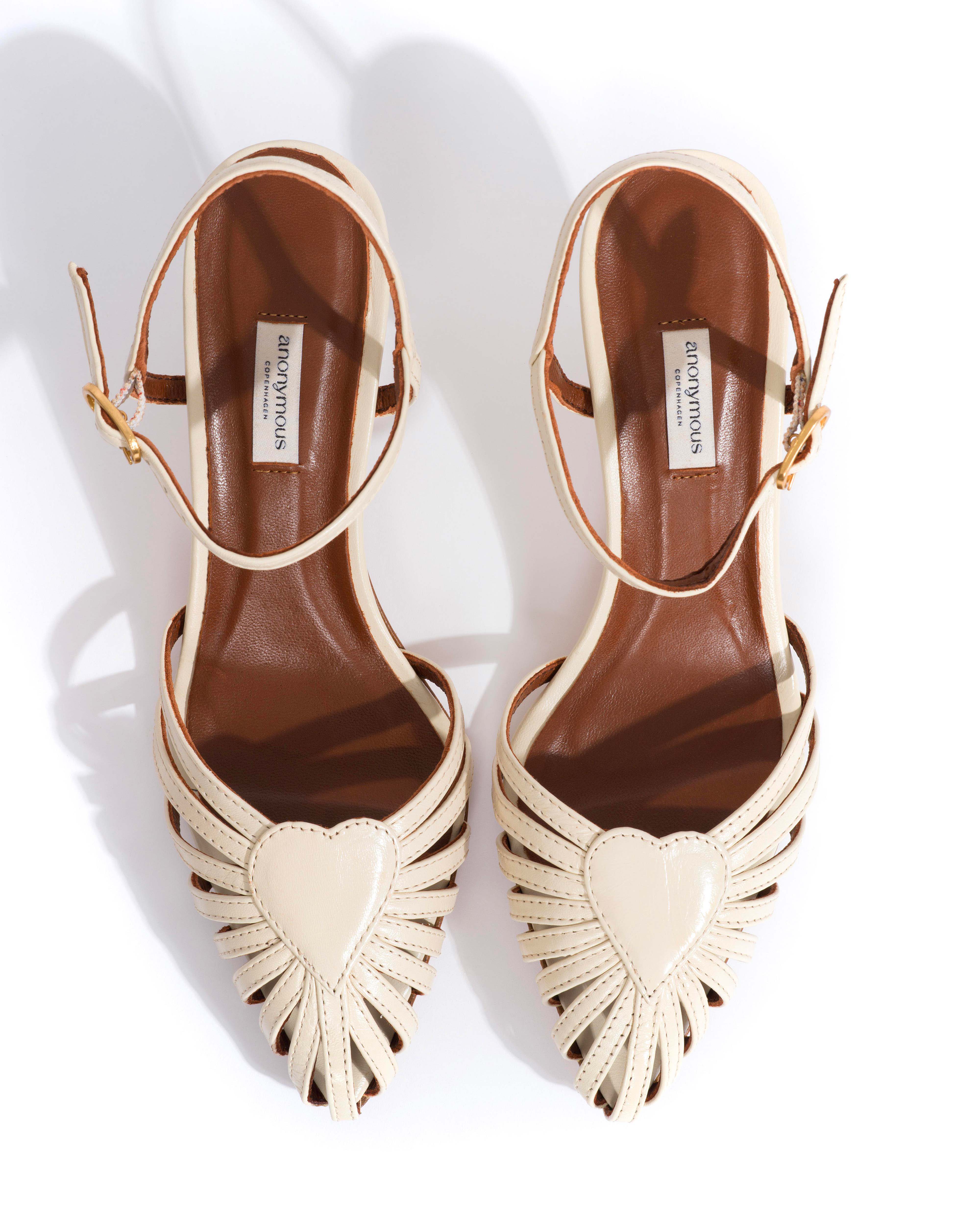 Keesha 55 Shiny lamb White sand