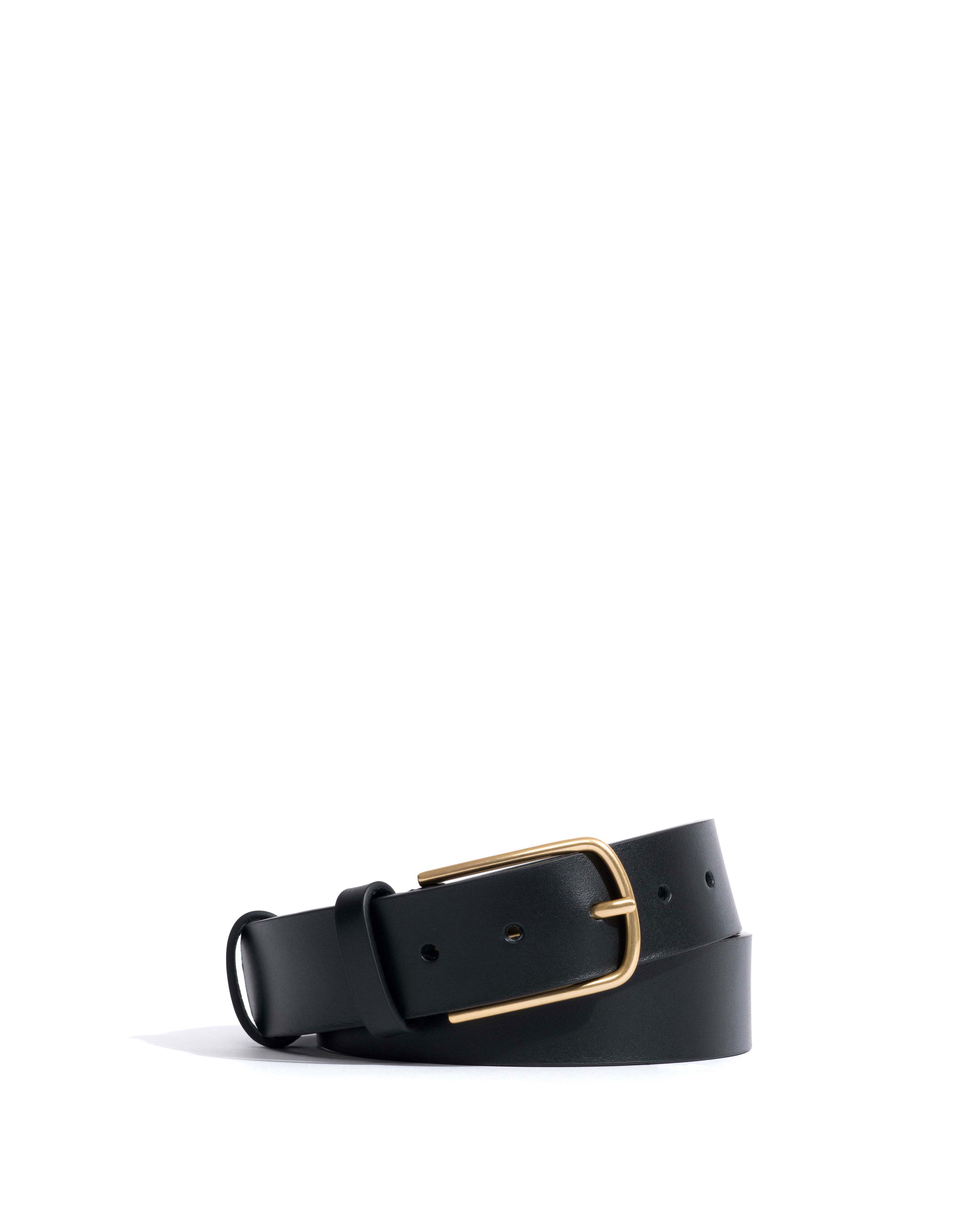 Whane simple unisex leather belt Vegetal soft calf & metal Black & gold buckle