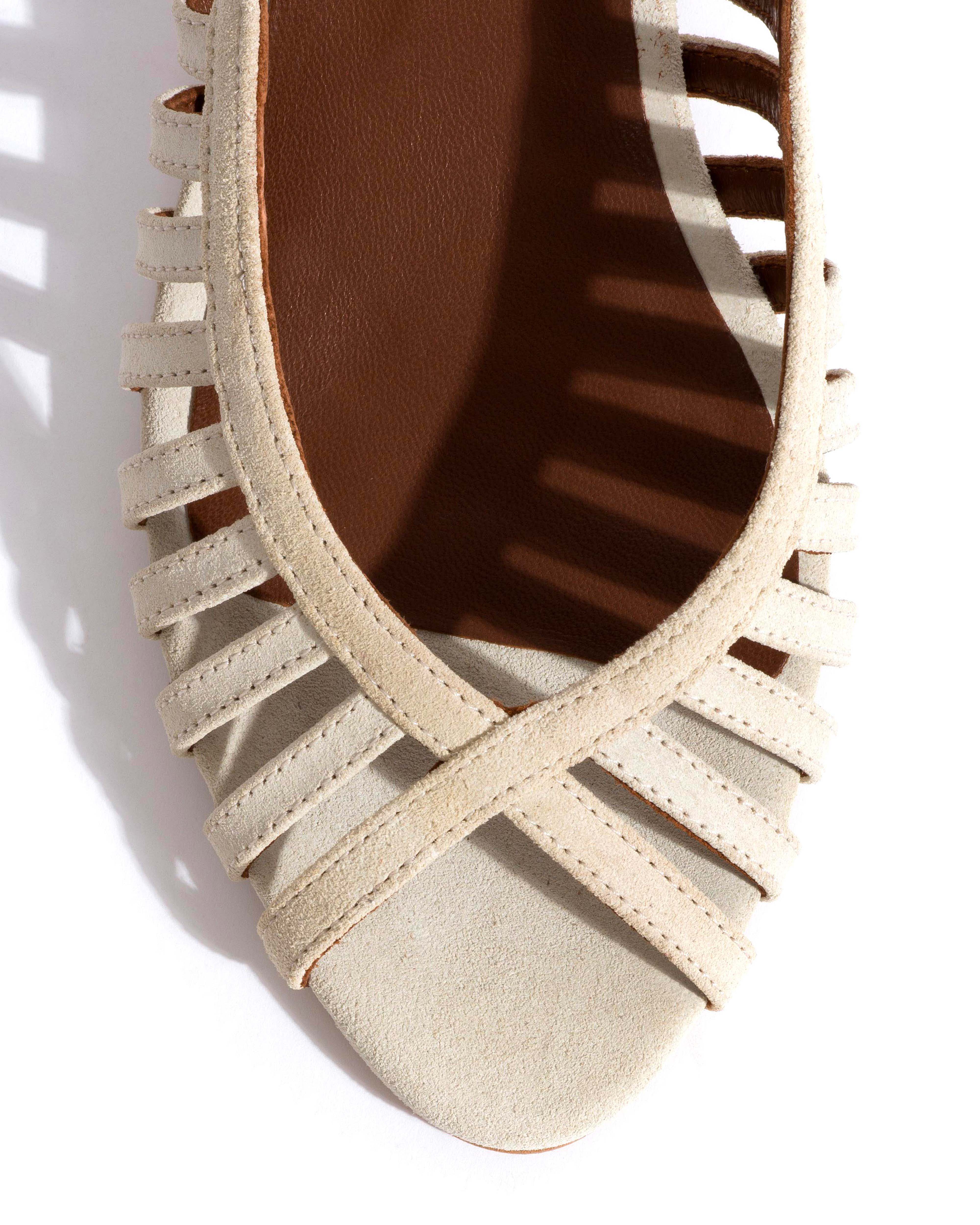 Carminho 40 stiletto Calf suede Antique white