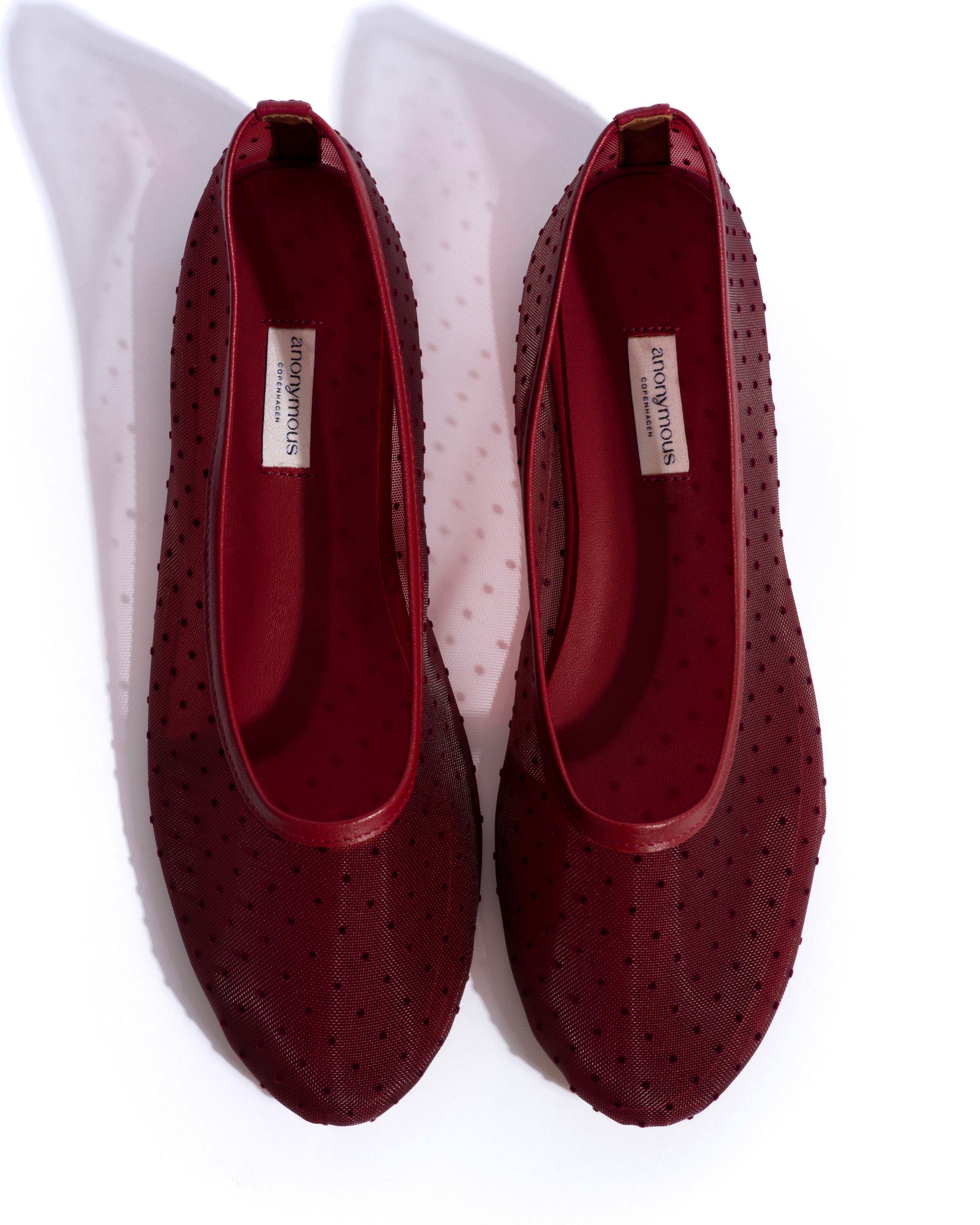 Sacha mesh Shiny lamb & dot velvet mesh Pomegranate - Anonymous Copenhagen Flat-loafers & ballerinas & pumps
