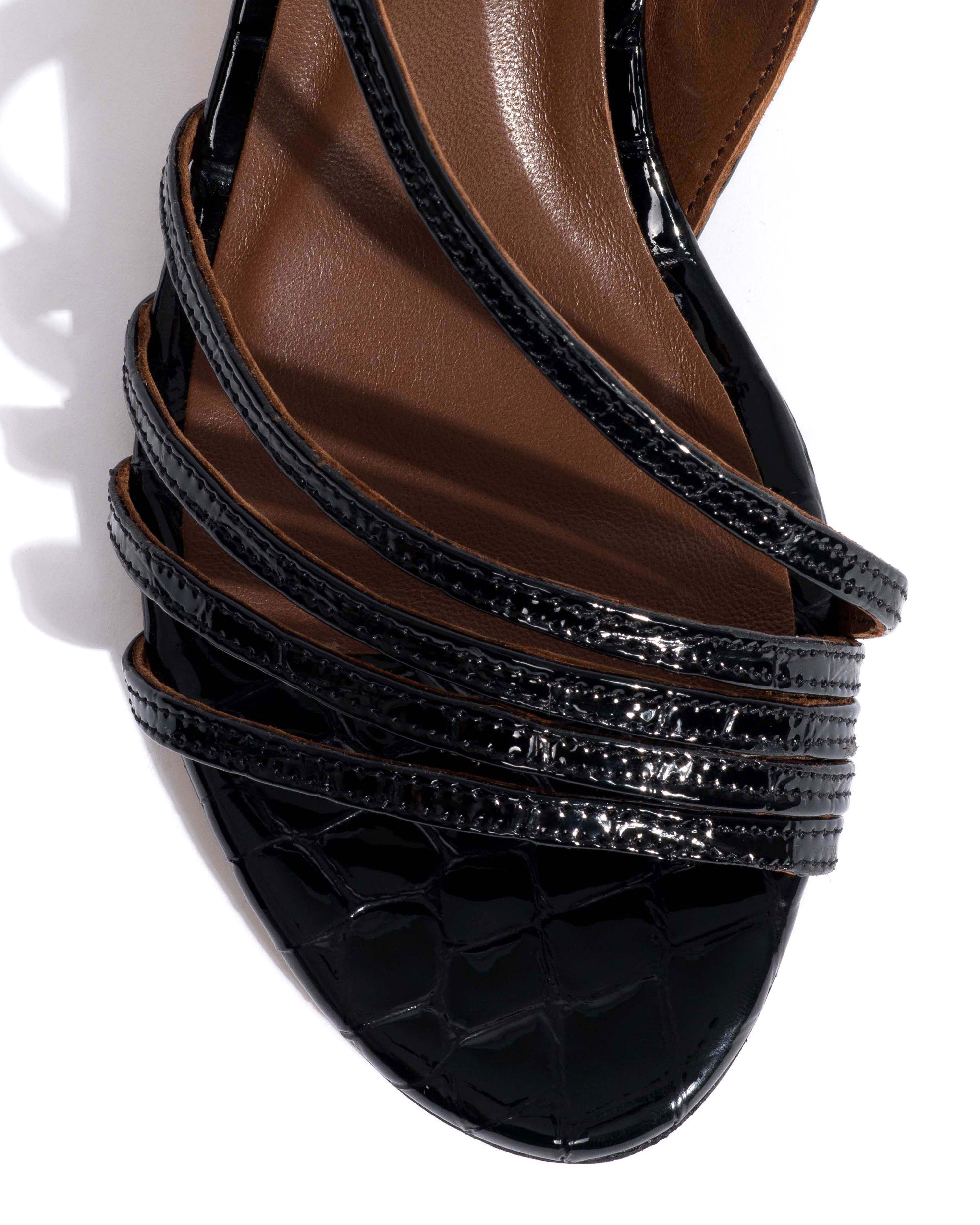 Naia 55 Polished croco calf Black