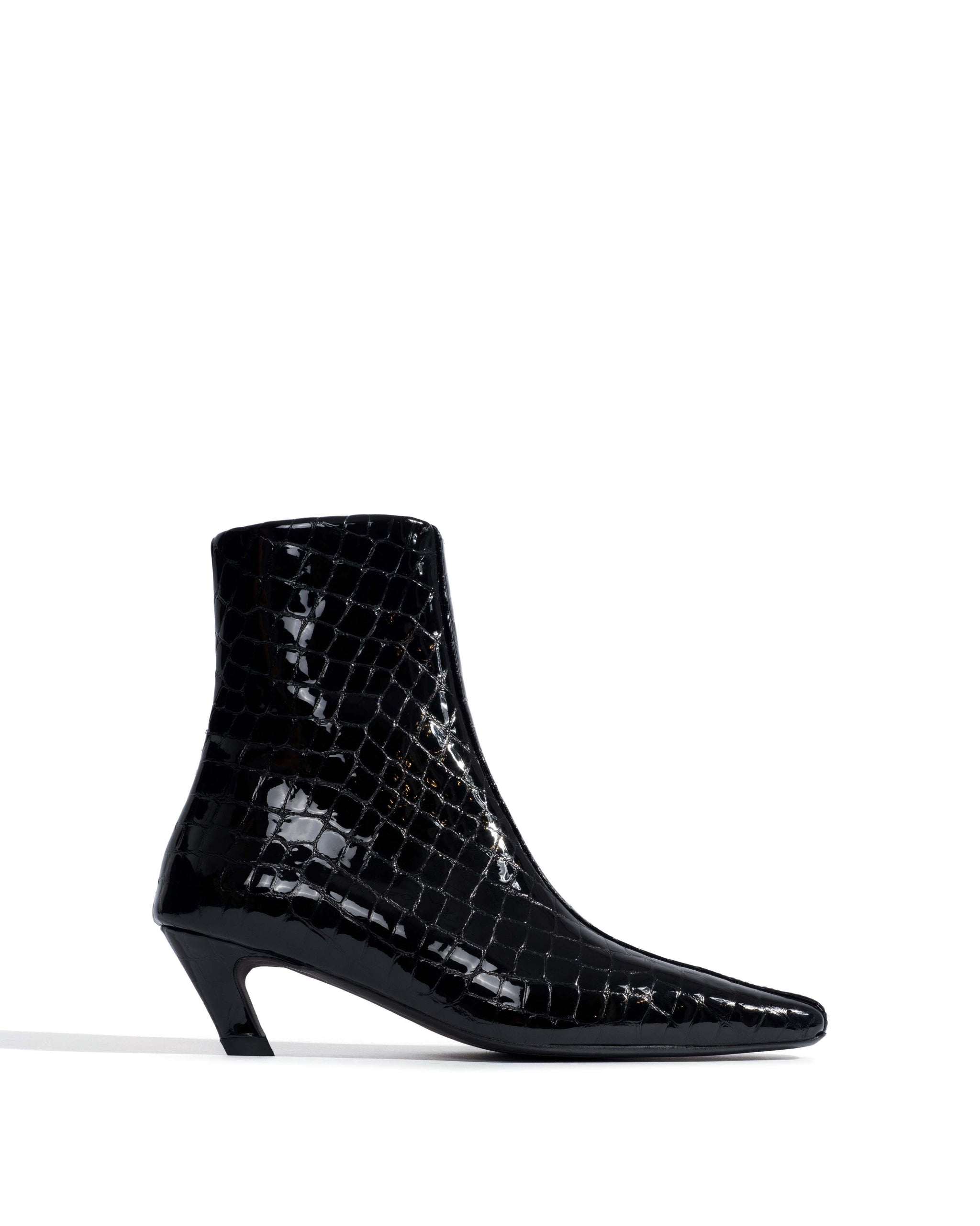Leyla Polished croco calf Black