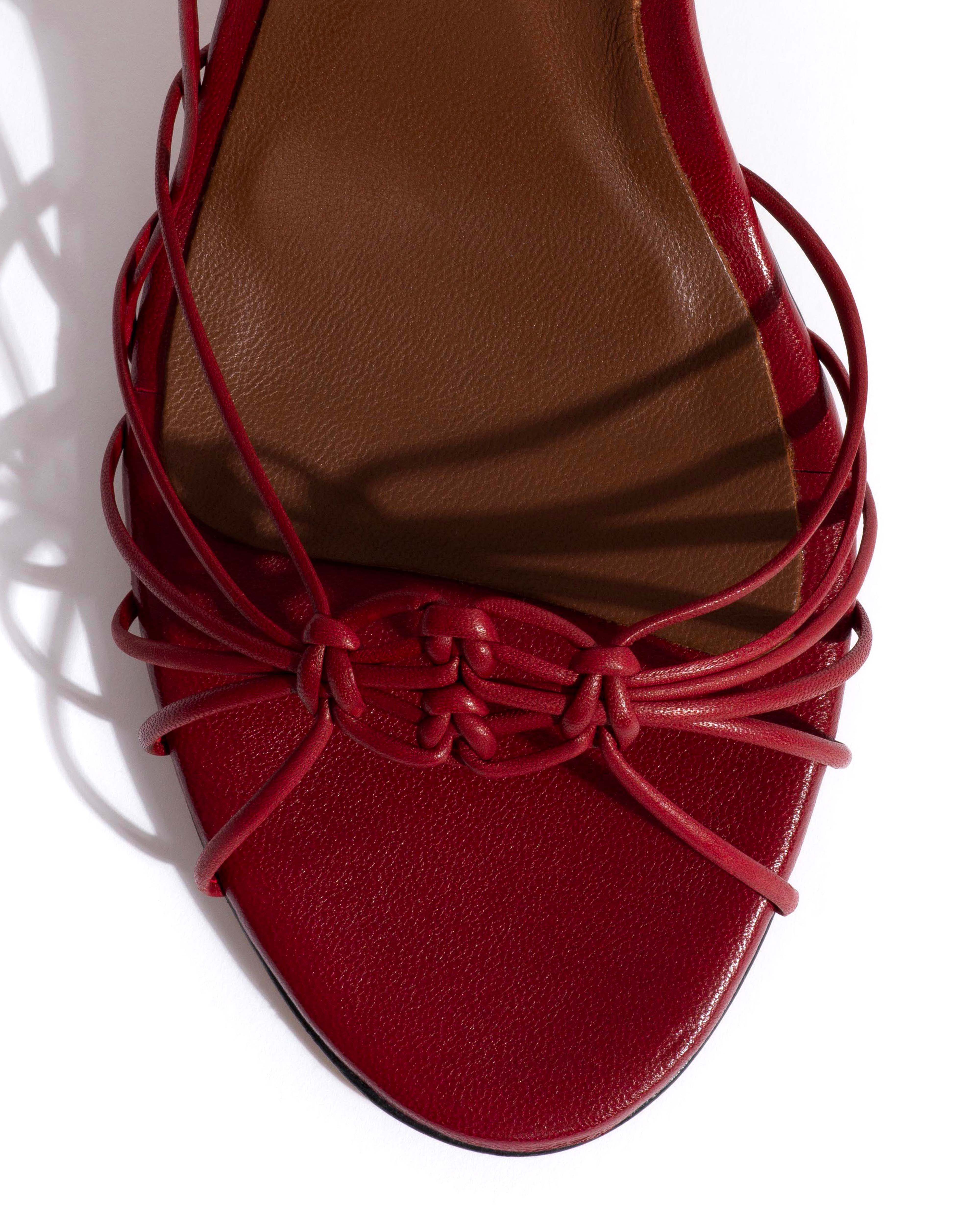 Savannah 100 hand-braided Shiny lamb Pomegranate