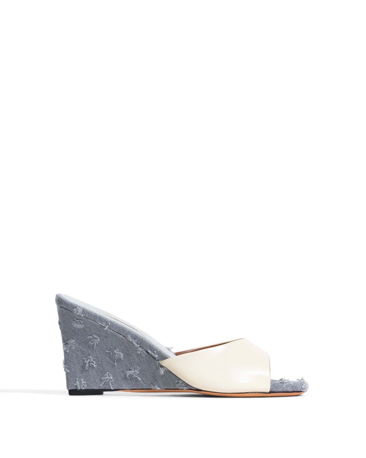 Gwen 75 wedge Shiny lamb & denim White sand & distressed washed grey