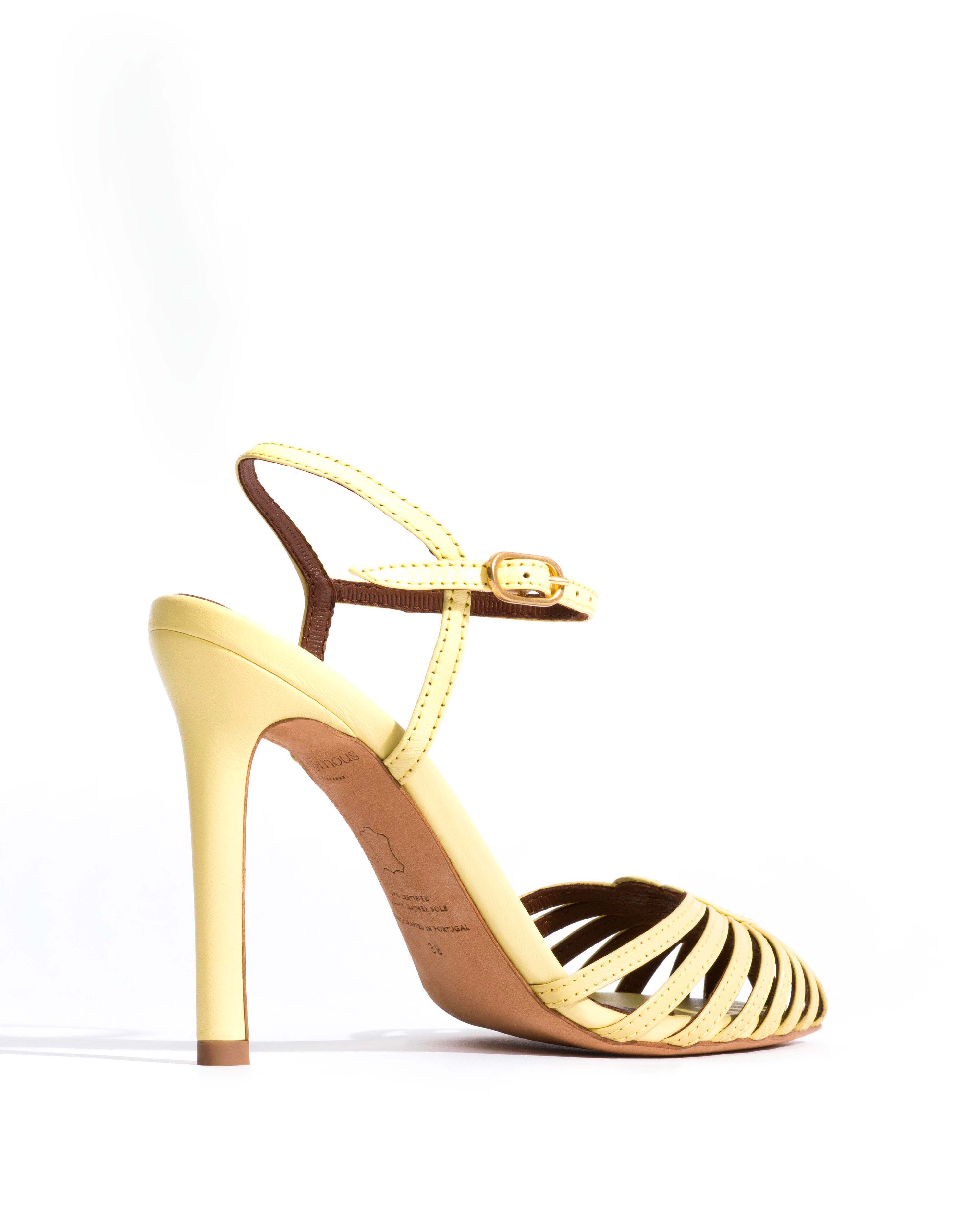 Keesha 100 Shiny lamb Pineapple ice