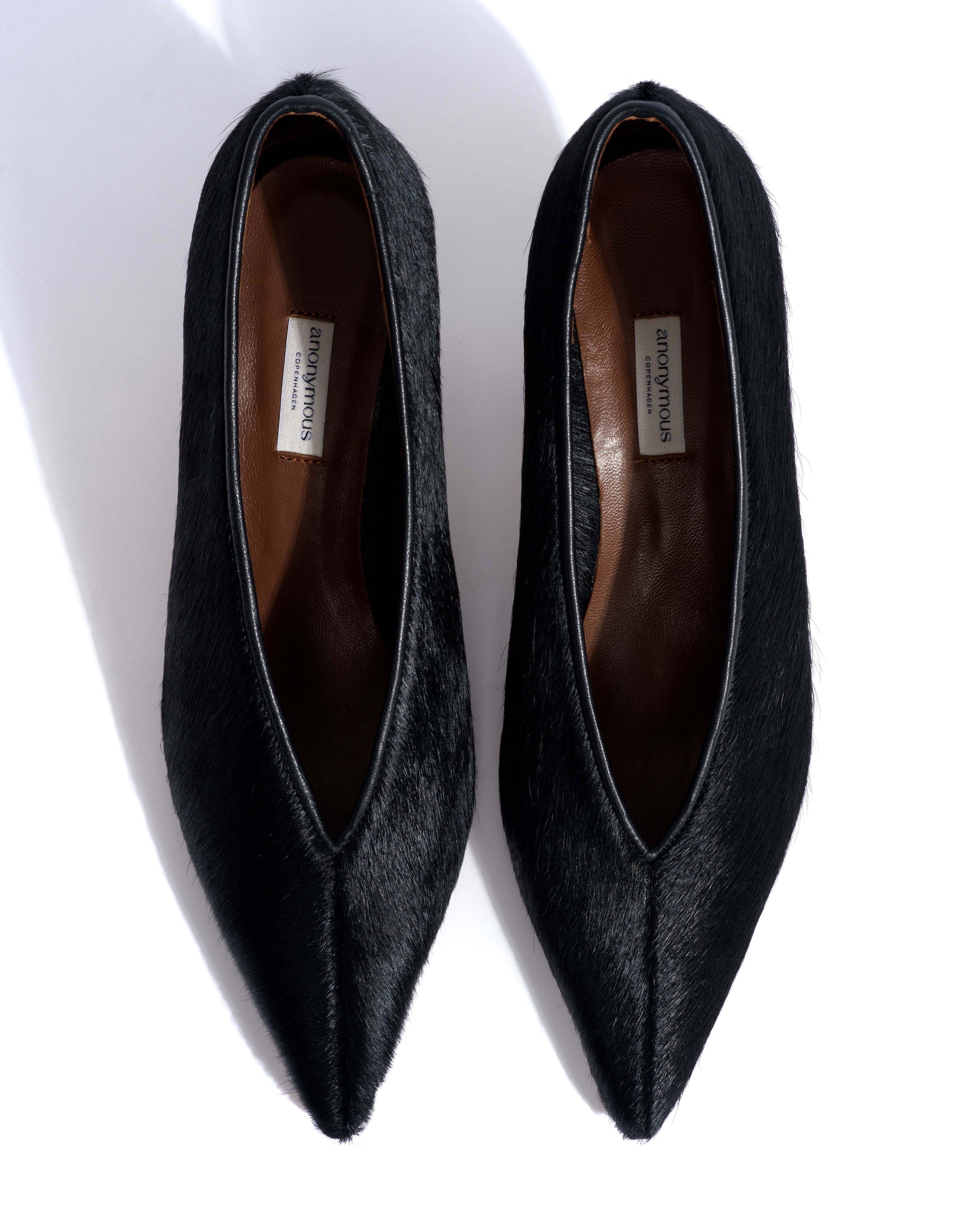 Phia 55 pin Calf hair Black