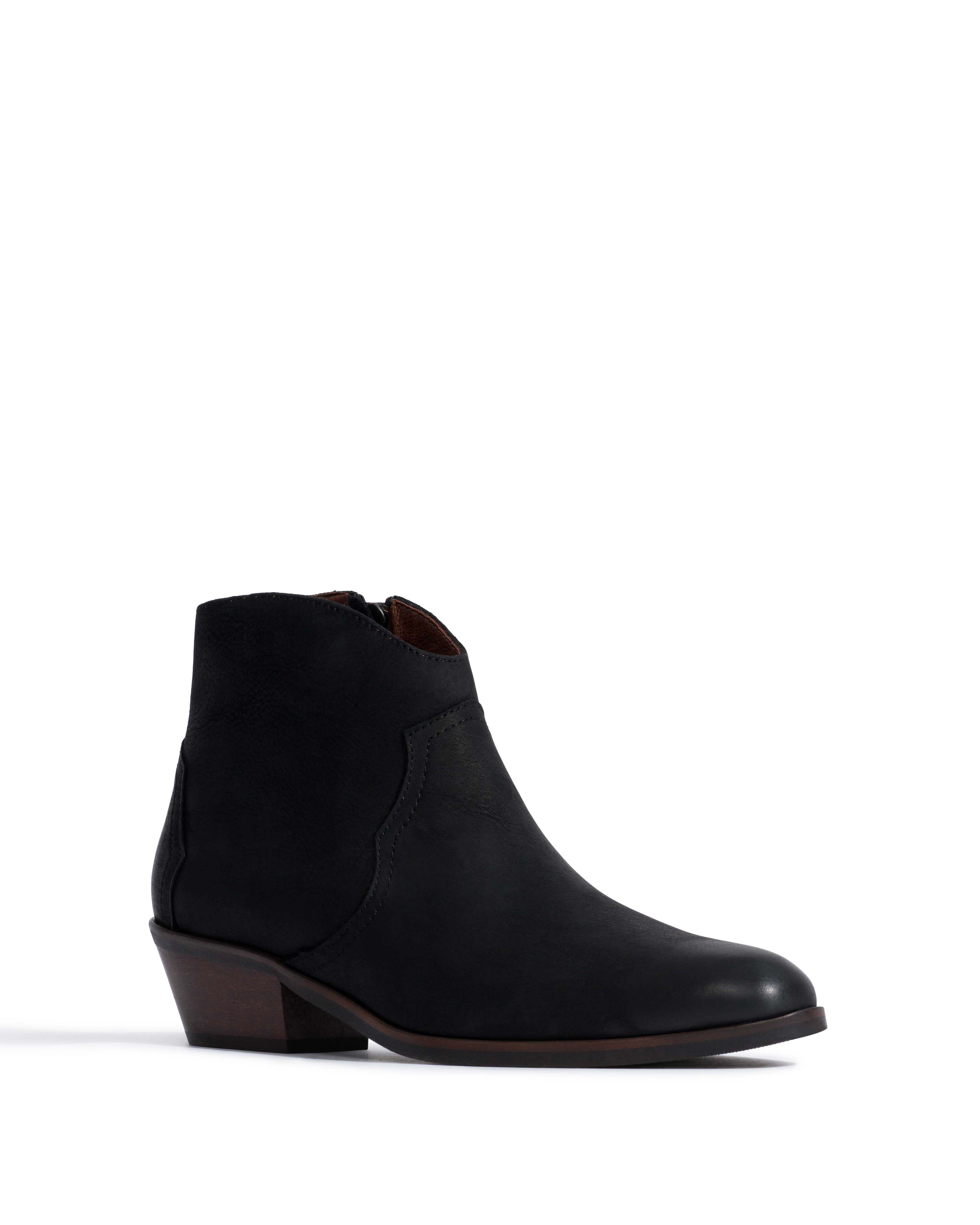 Fiona 35 Soft nubuck calf Black