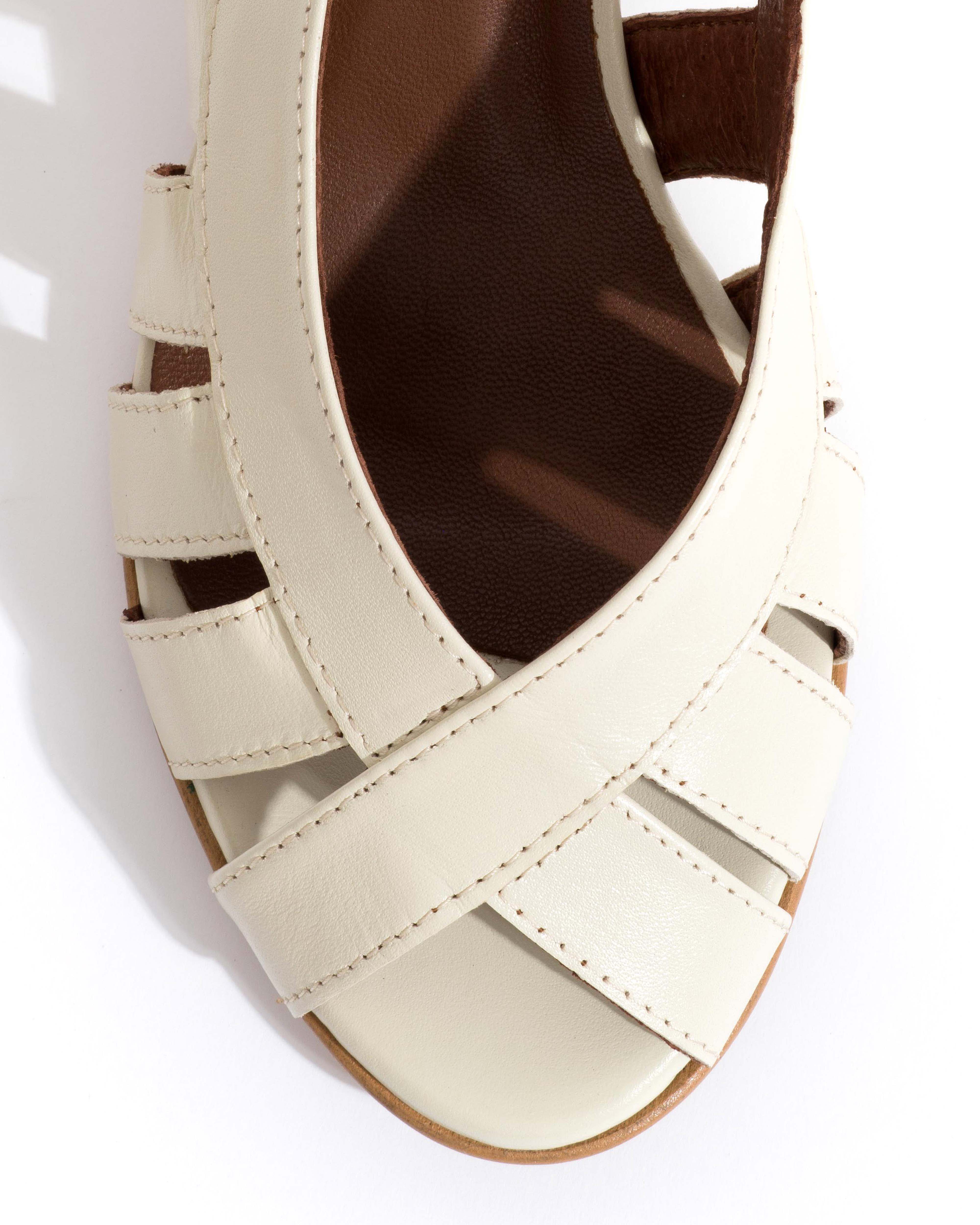 Sophie 50 stiletto Shiny lamb White sand