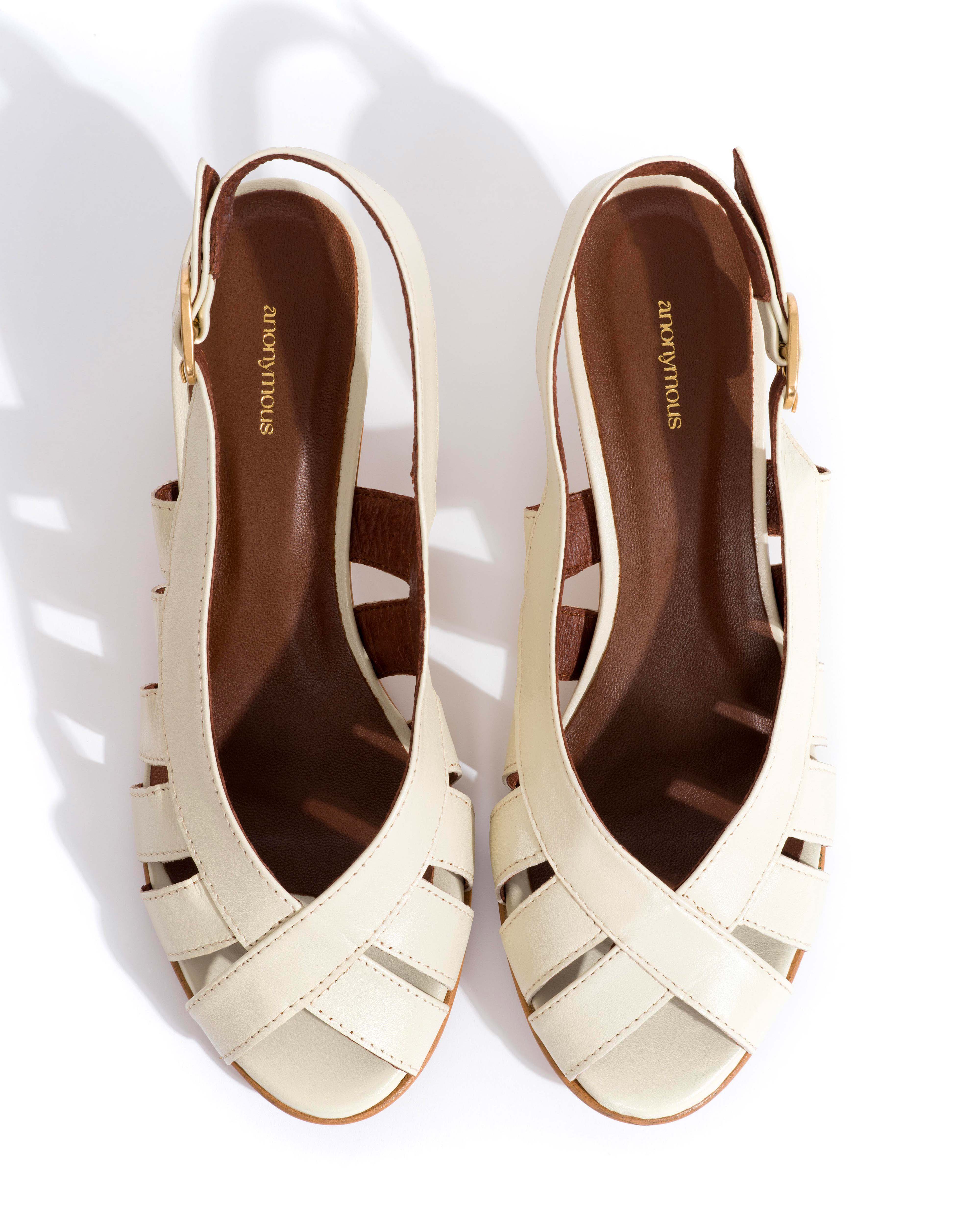 Sophie 50 stiletto Shiny lamb White sand