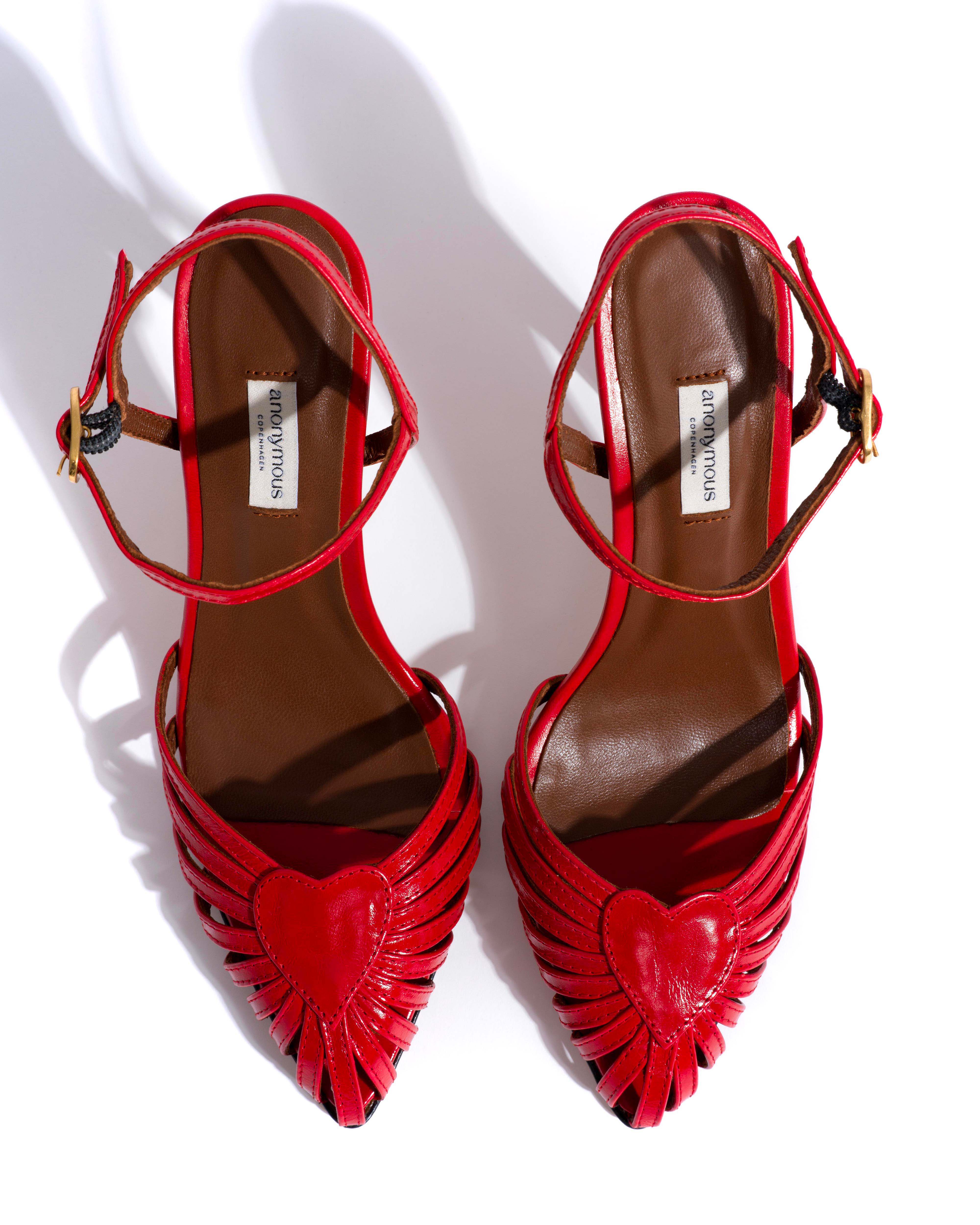 Keesha 100 Crinkled polished goat Scarlet