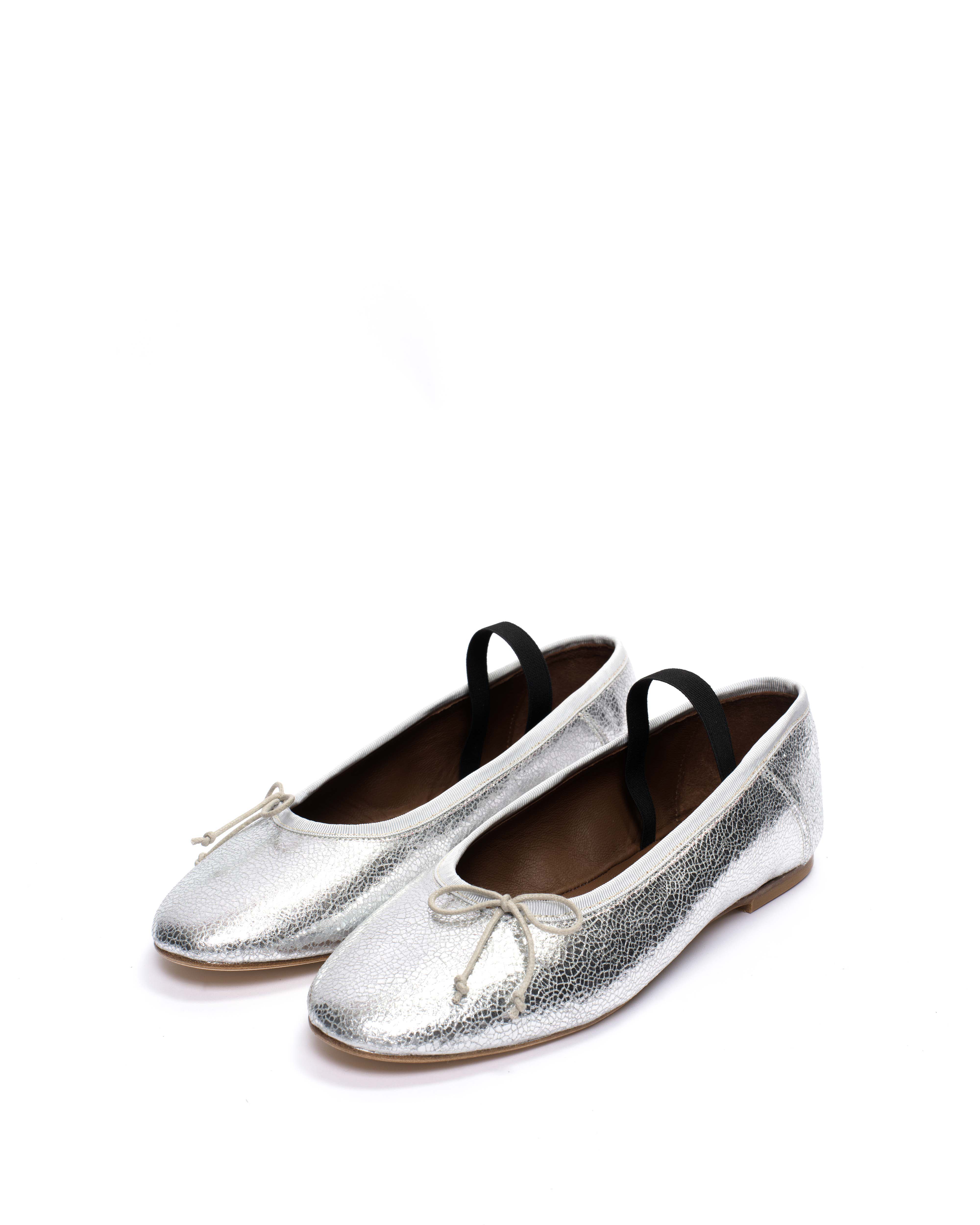 Rhina Crackled metallic goat Silver