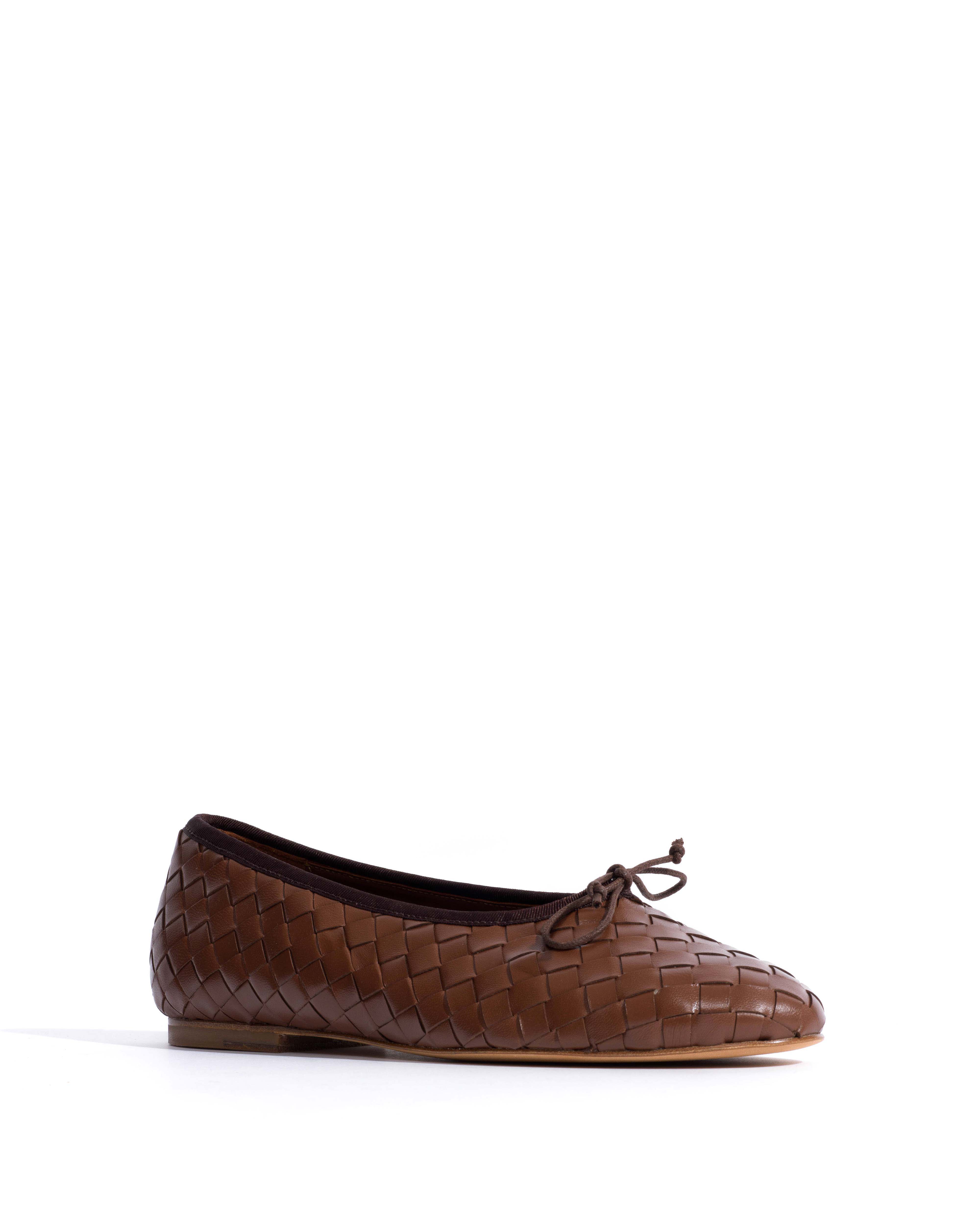 Sacha interlace Shiny lamb Chocolate