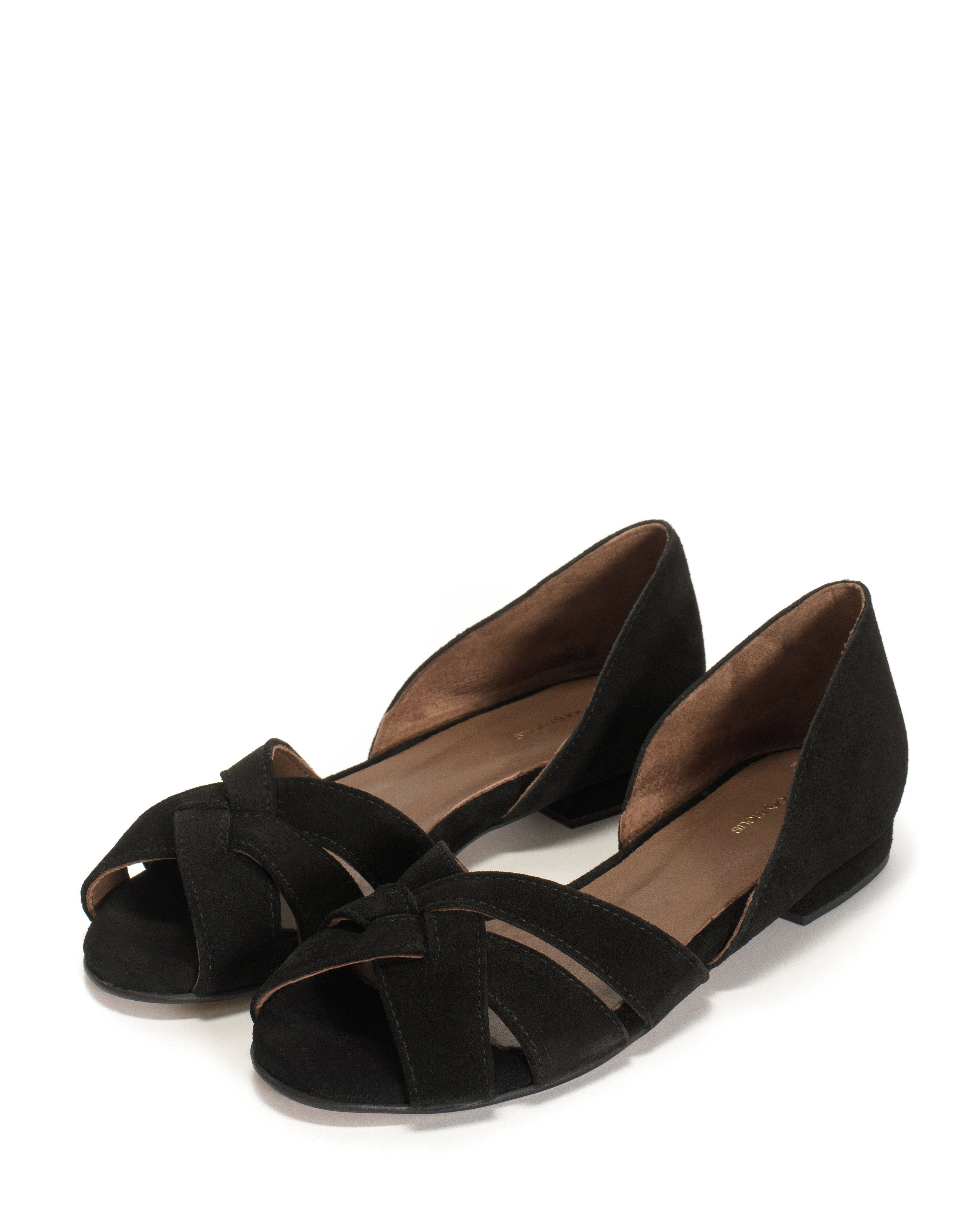 Sanni 20 Calf suede Black