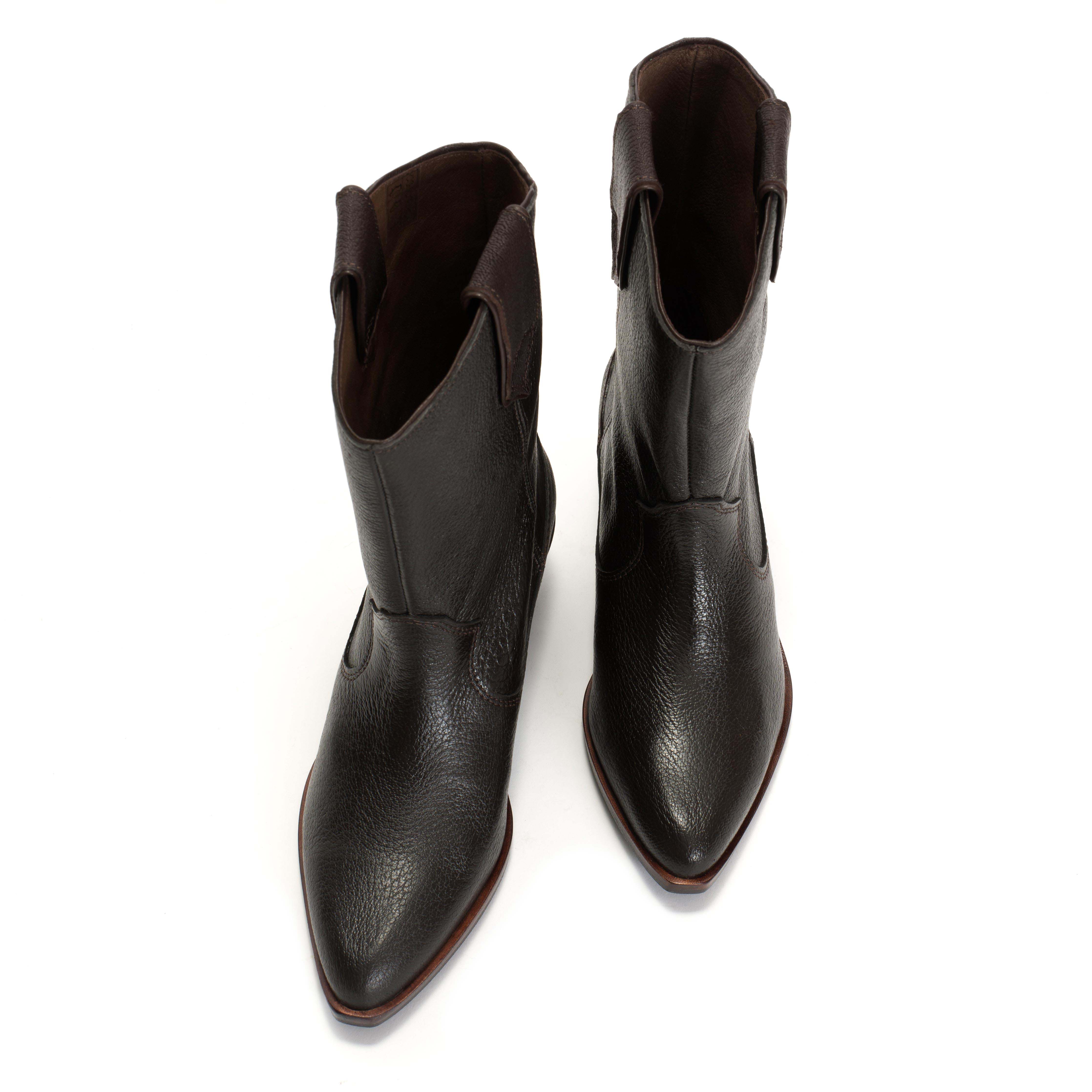 Saseline 35 Grained chevre goat Coffee brown