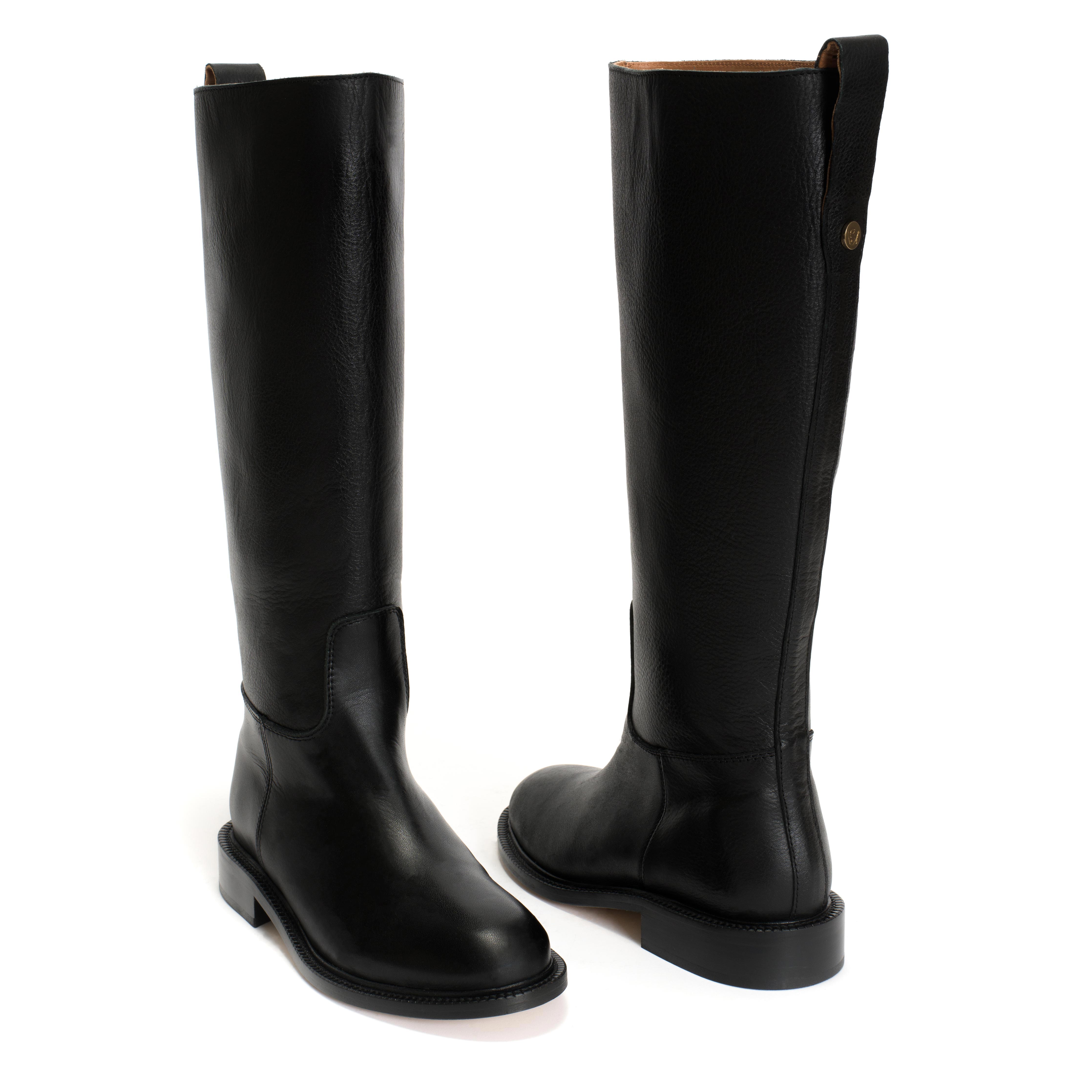 Semih Vegetable tanned calf Black