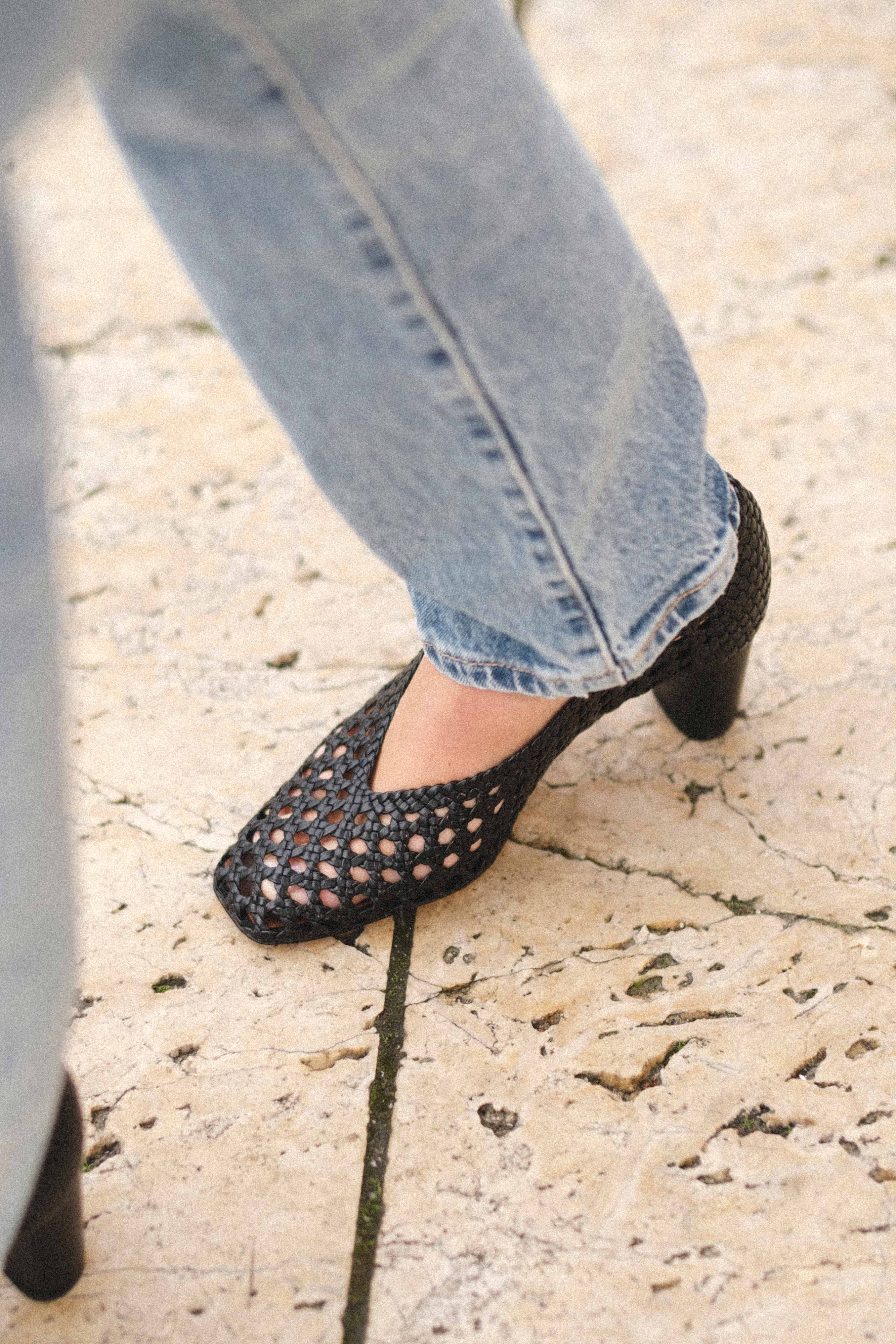 Sessi 60 hand-braided Hand-braided leather Black