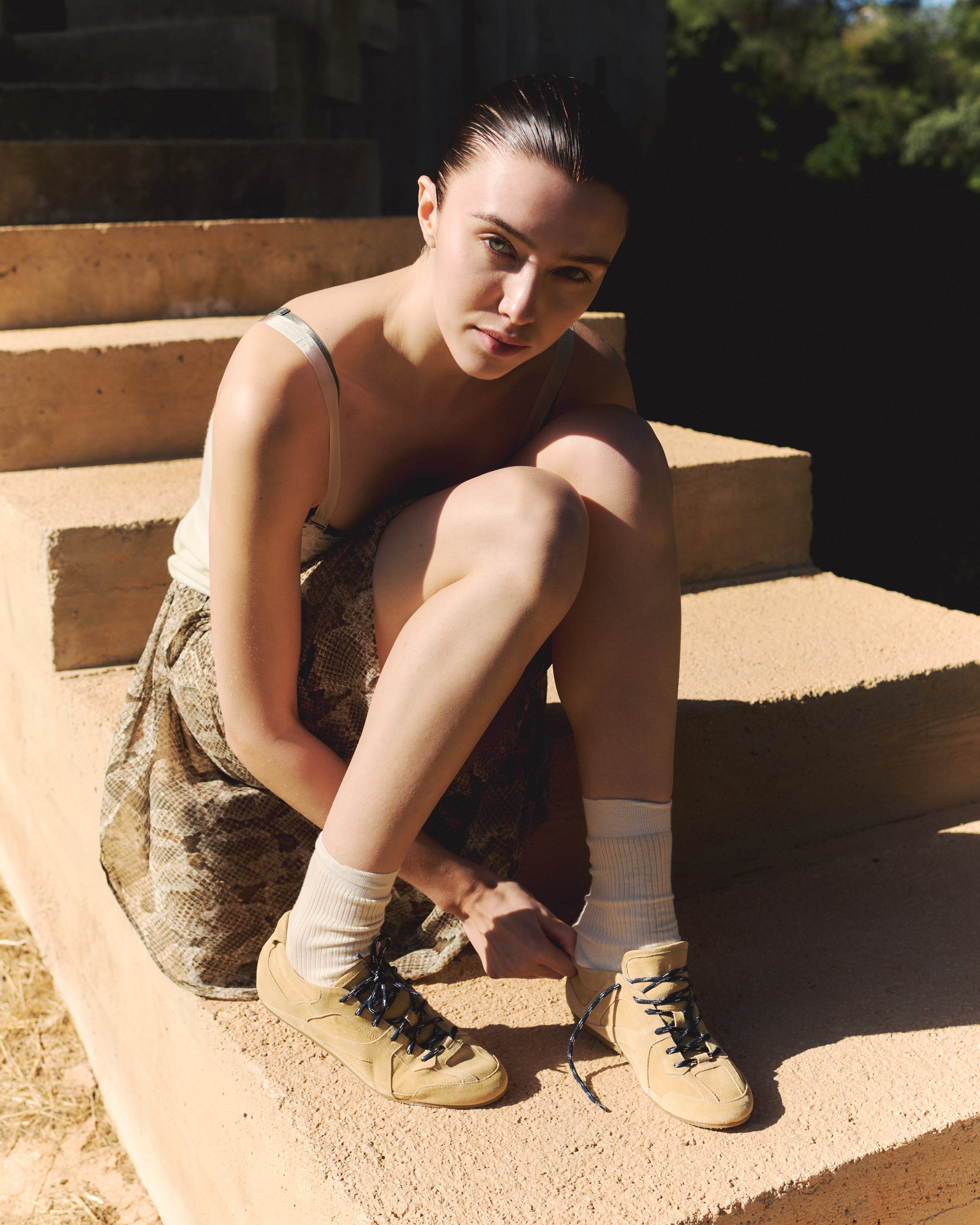 Sneakerina_calf_suede_creamy_s
