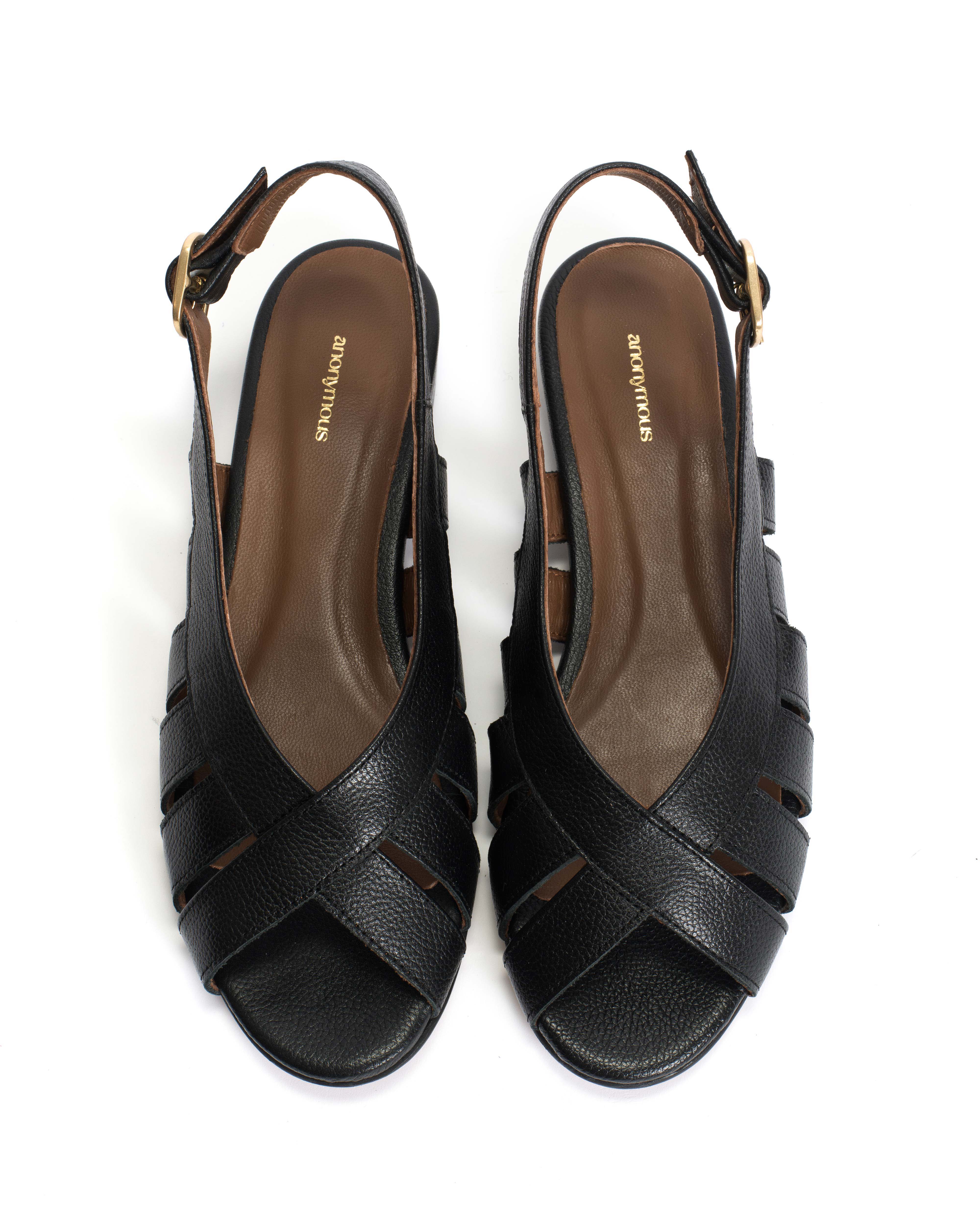 Sophie 20 Pebbled soft calf Black