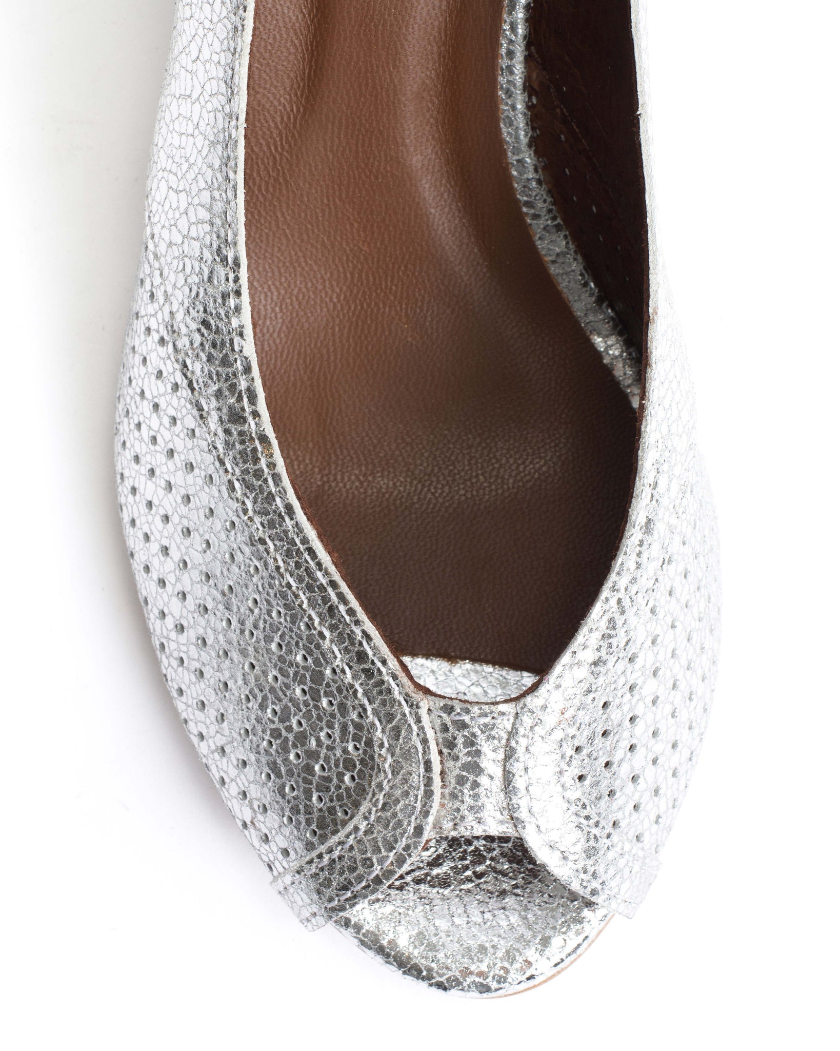 Tiffany triangle Crackled metallic goat Silver