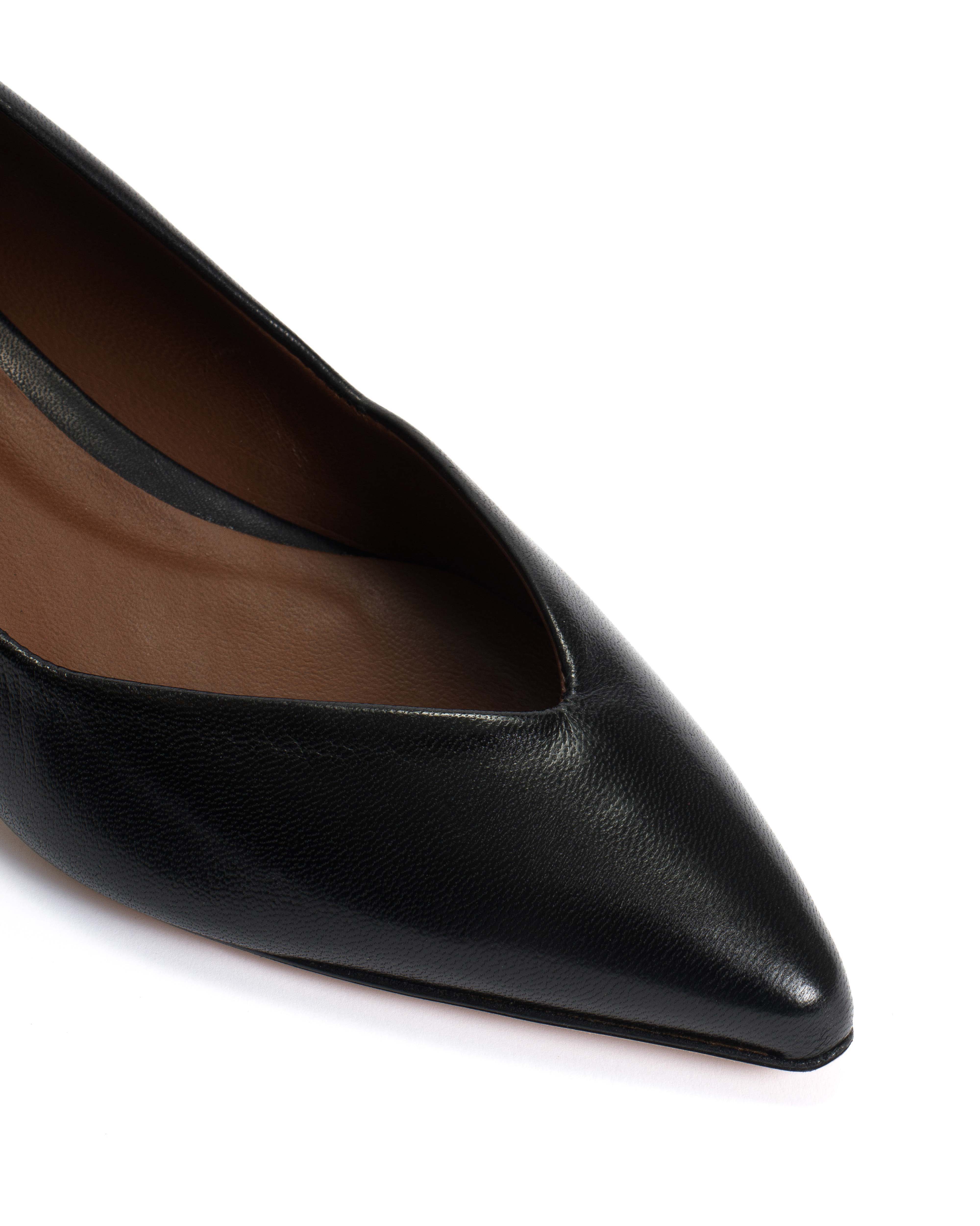 Trini 40 stiletto Shiny lamb Black
