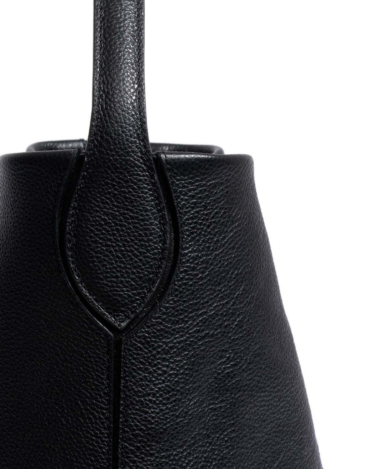 Versa slouchy everyday bag Pebbled soft calf Black