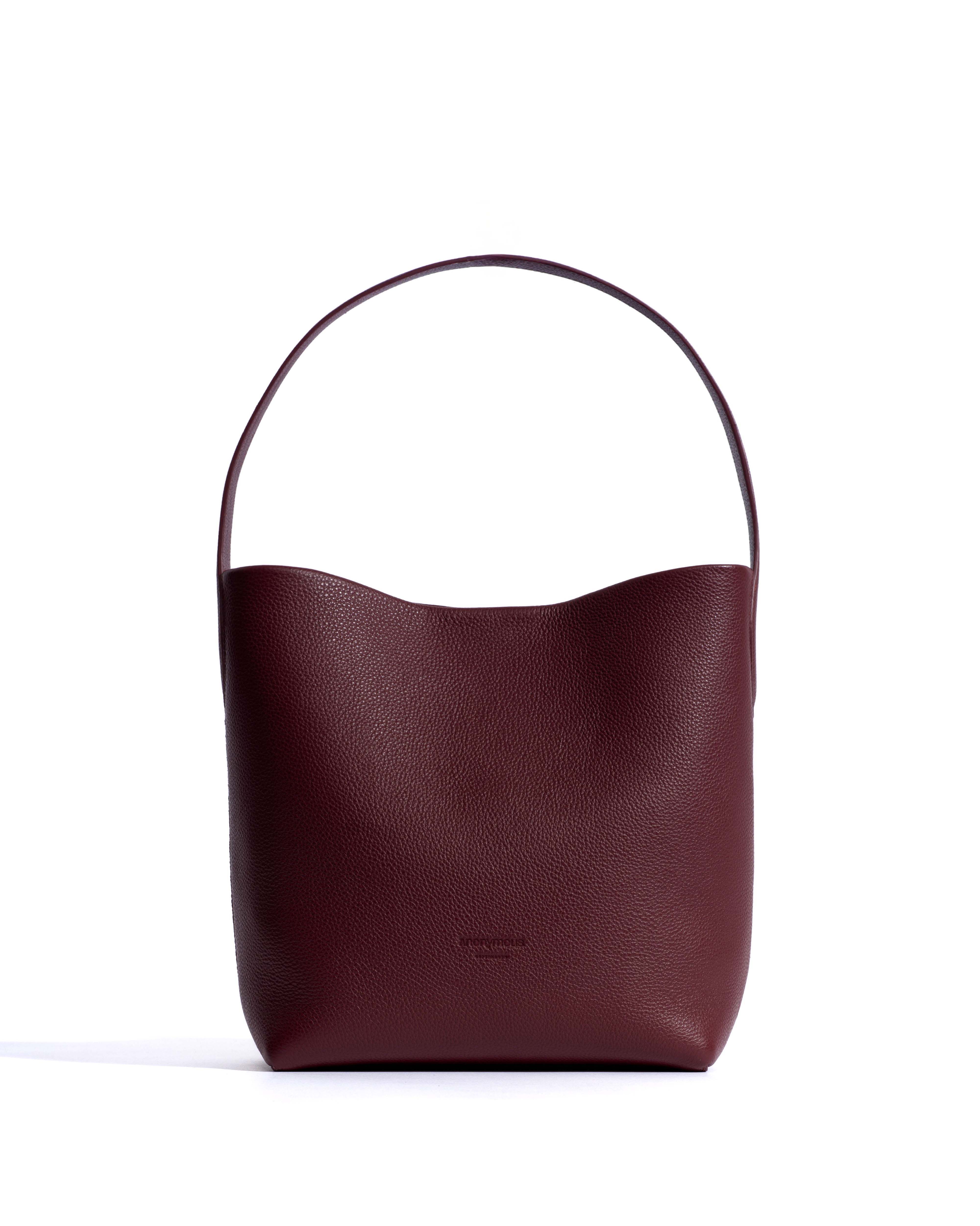 Versa petite bag Pebbled soft calf Pomegranate