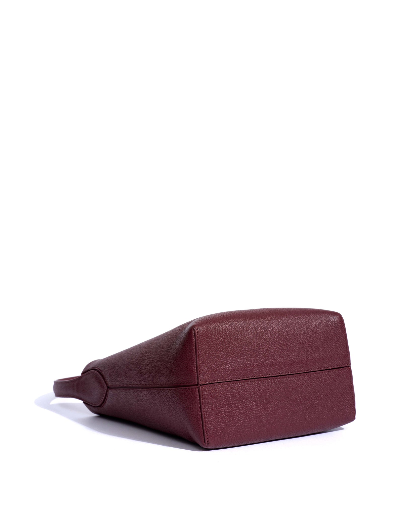 Versa petite bag Pebbled soft calf Pomegranate - 