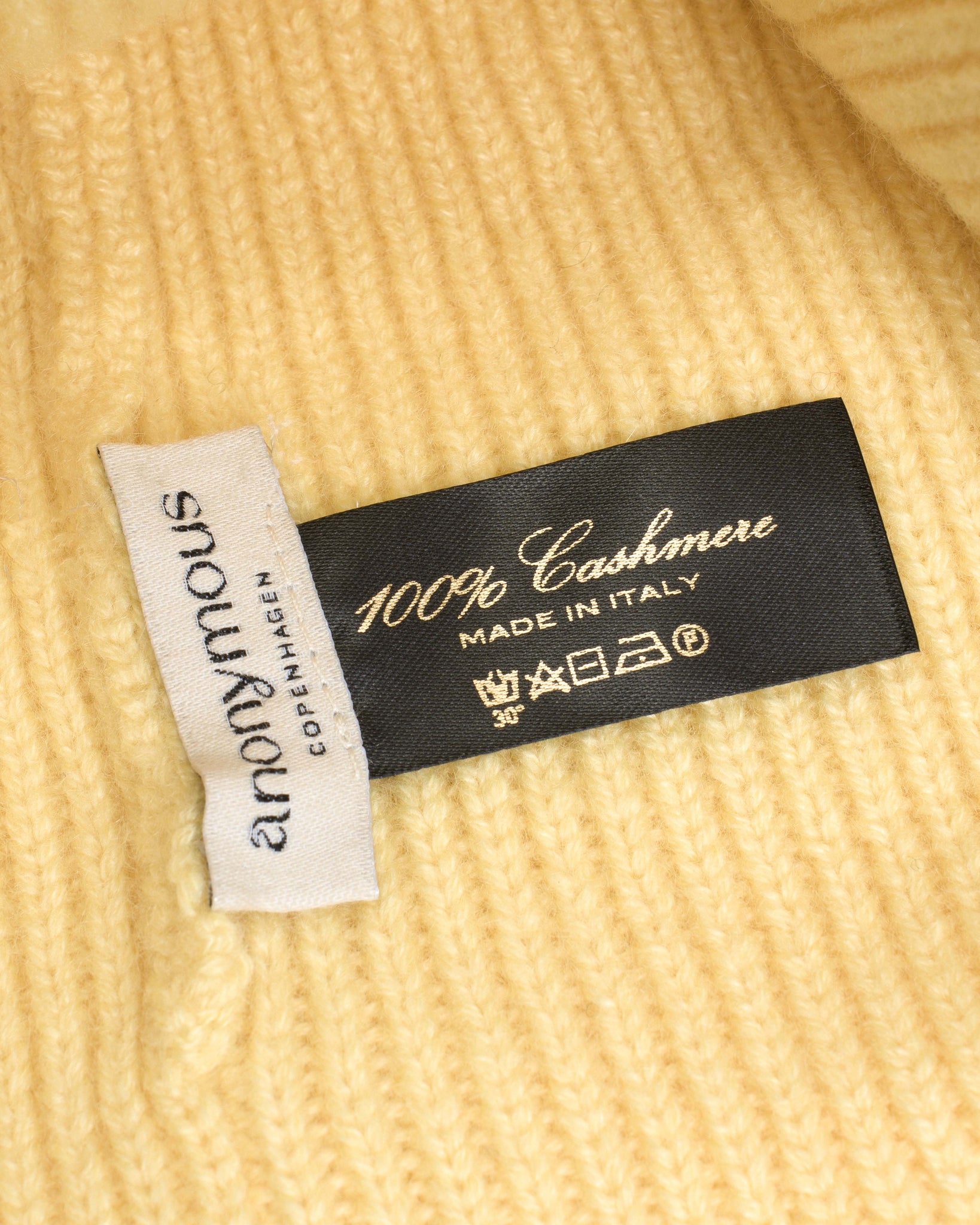 Vinni beanie 100% cashmere Pineapple ice - Anonymous Copenhagen