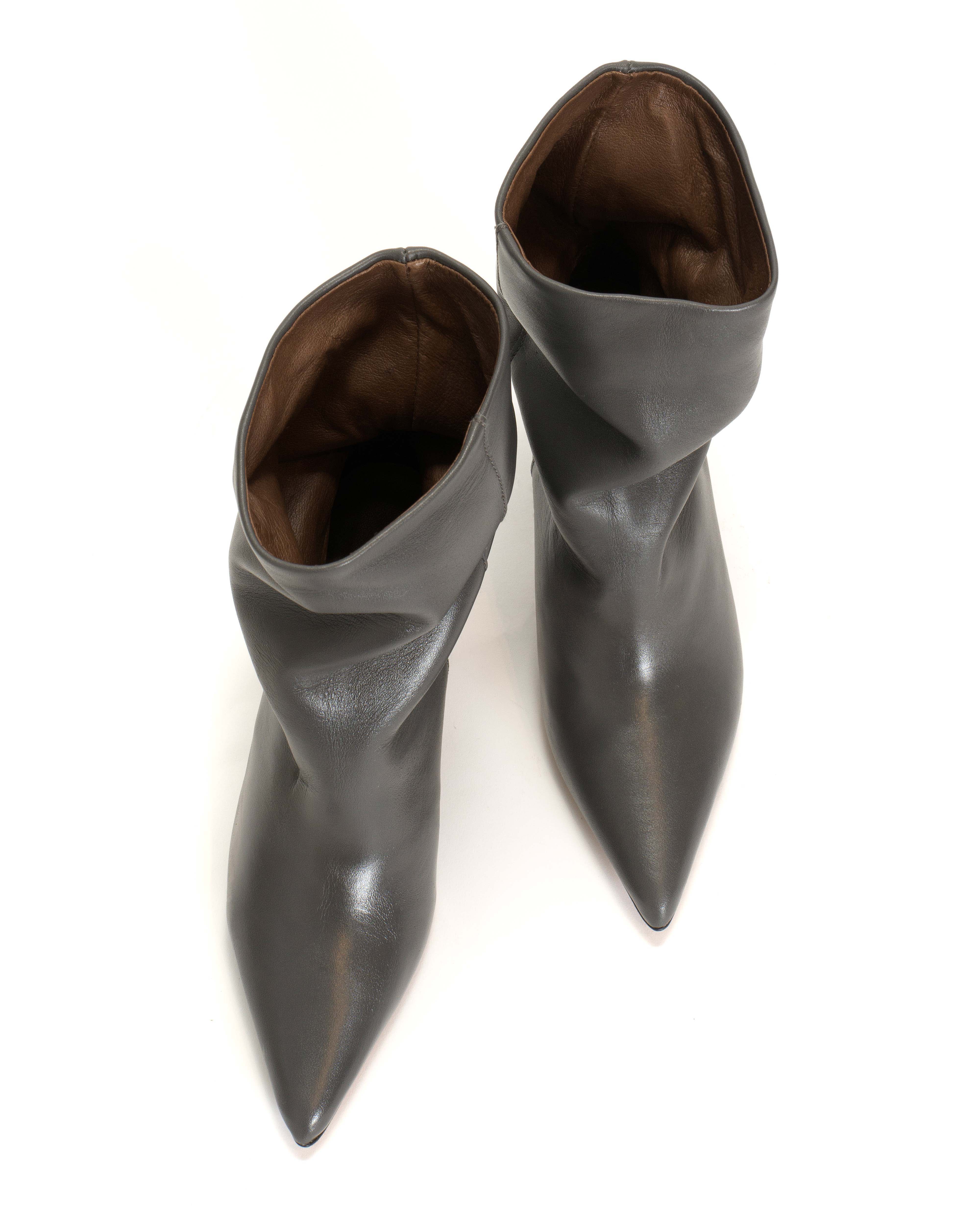 Vully 55 pin Soft calf Dusty grey